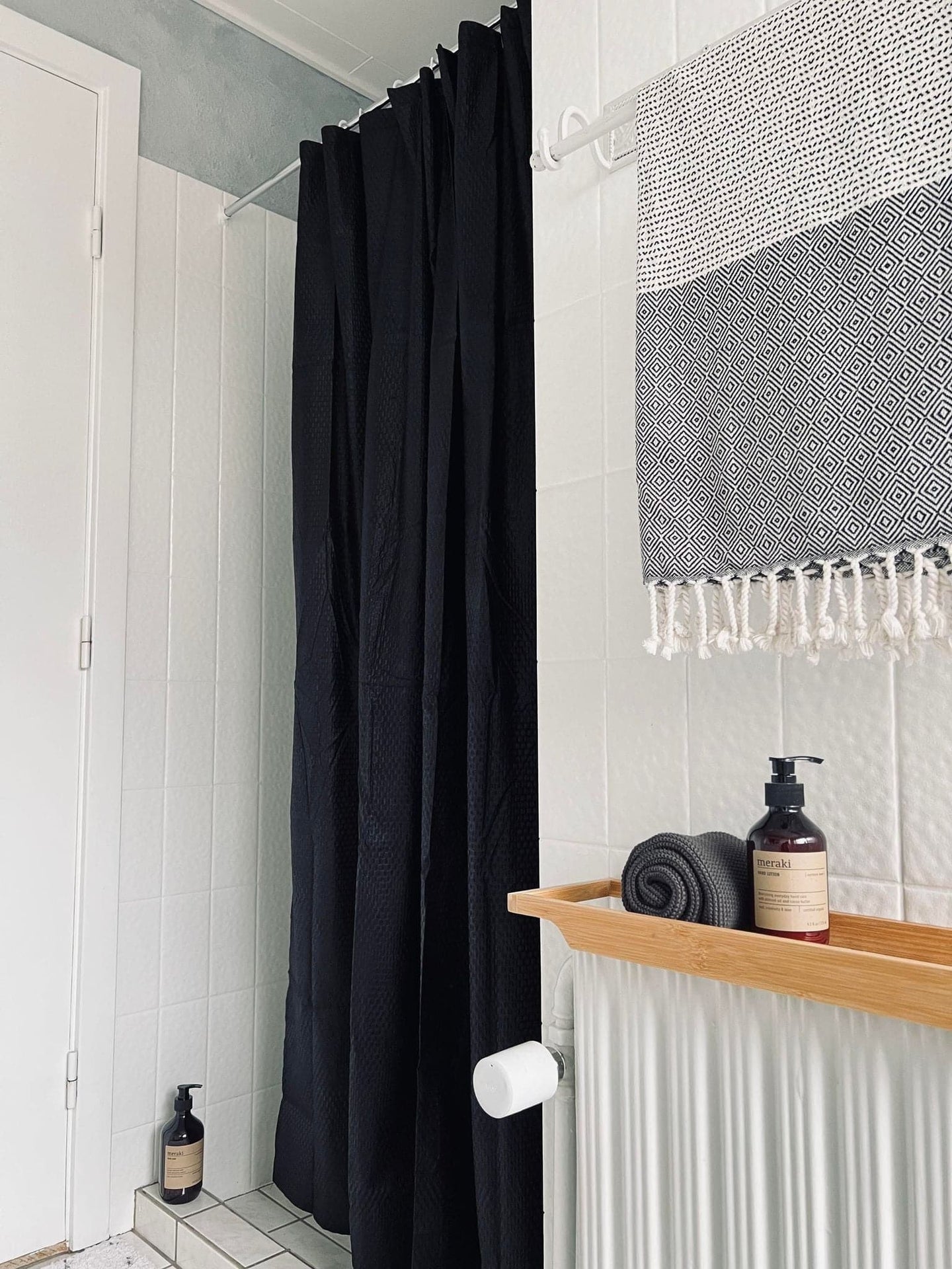 Bruseforhæng 180x180 - Sort - VIAMAJA.DK