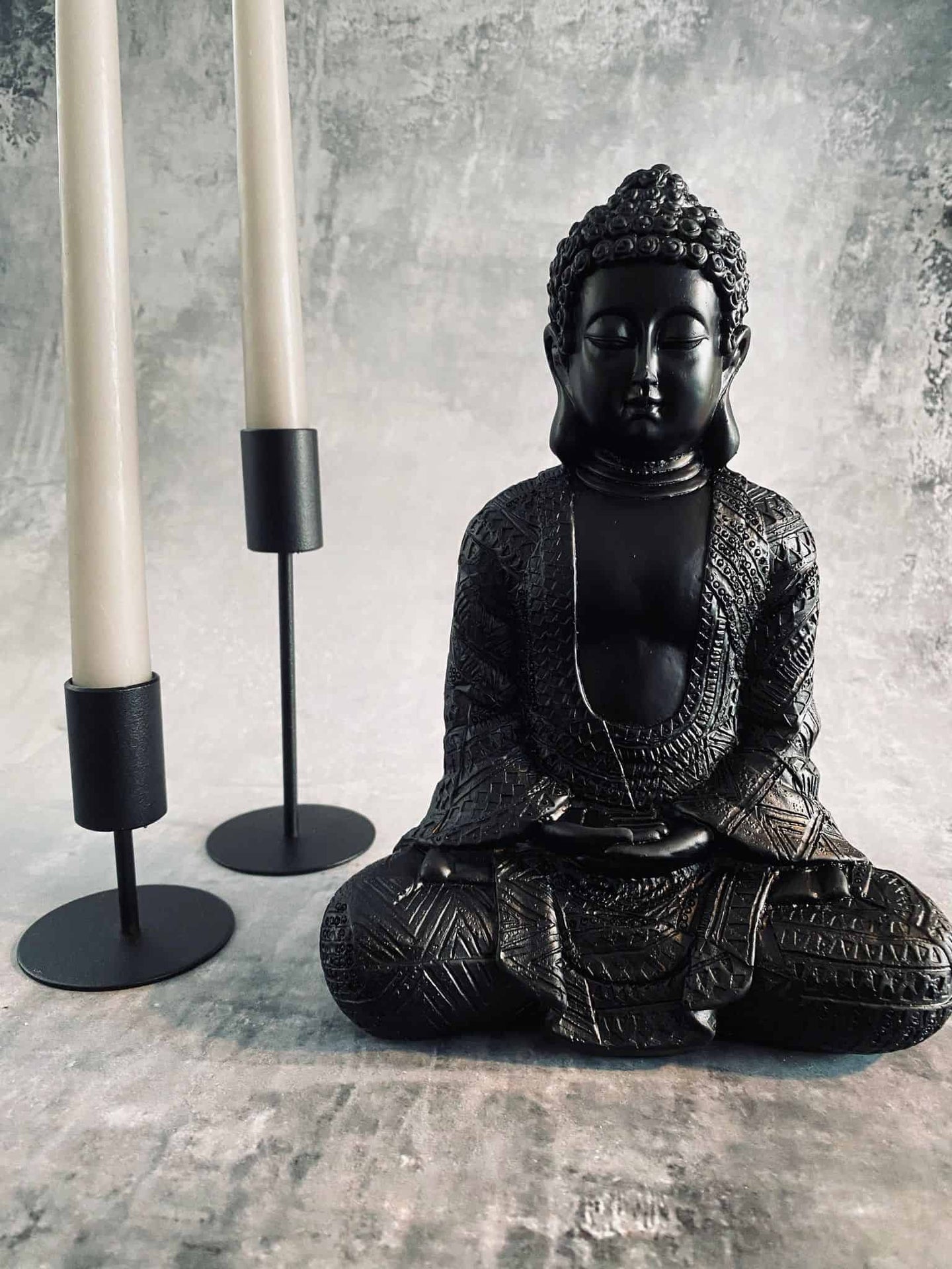Buddha sort - VIAMAJA.DK