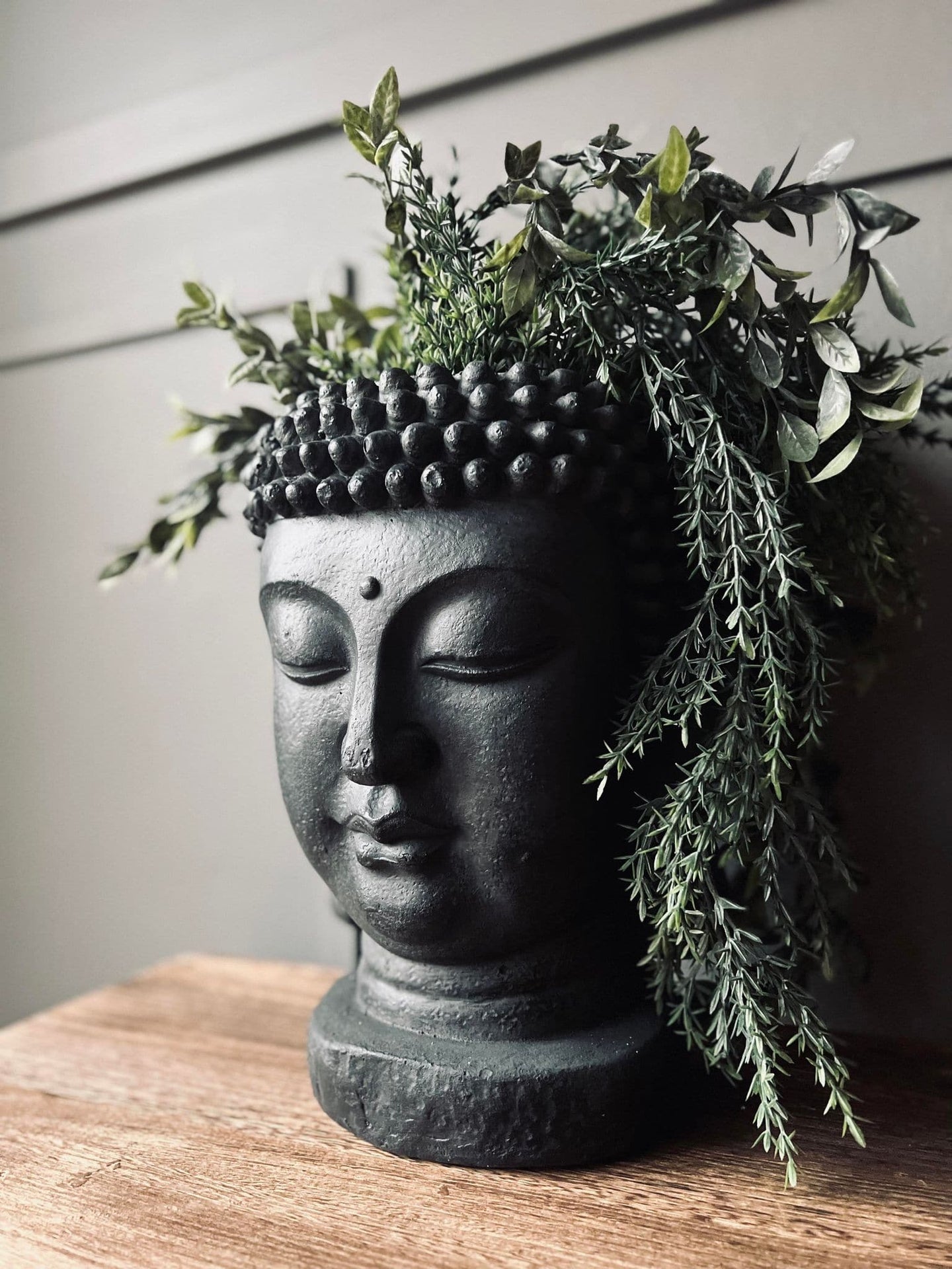 Buddha - Stor potte til blomster - VIAMAJA.DK