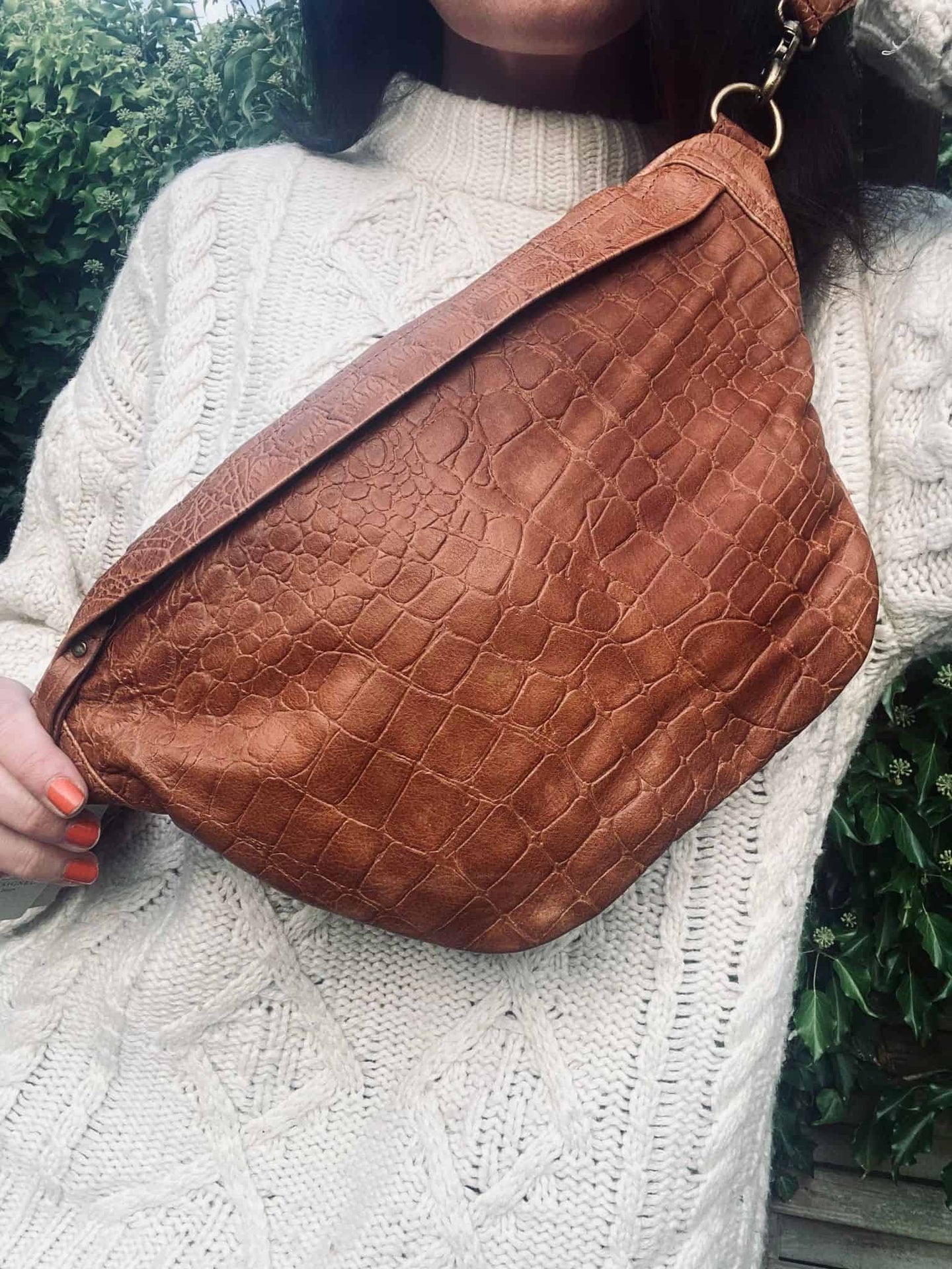 Bumbag - Asta walnut - VIAMAJA.DK