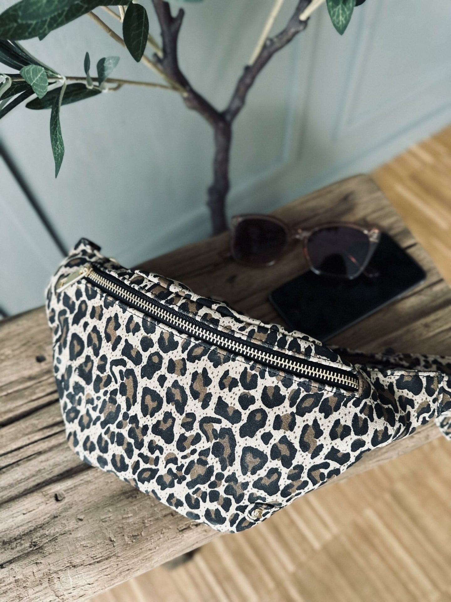 Bumbag Aura Leopard - VIAMAJA.DK