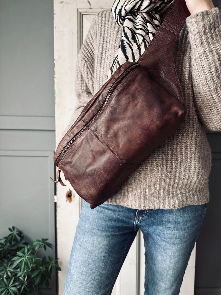 Bumbag Big Leather - Dark cognac - VIAMAJA