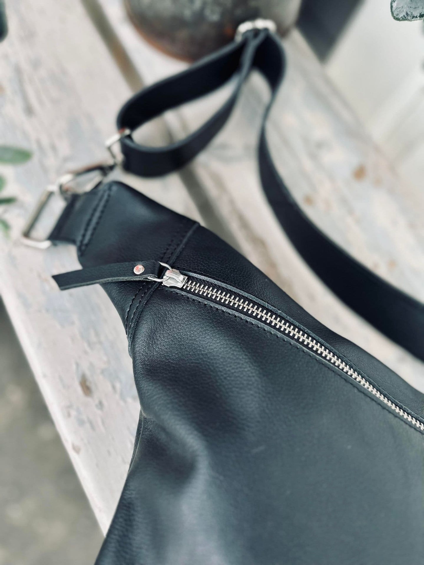 Bumbag BIG ROCKET - Blød kalveskind - VIAMAJA.DK