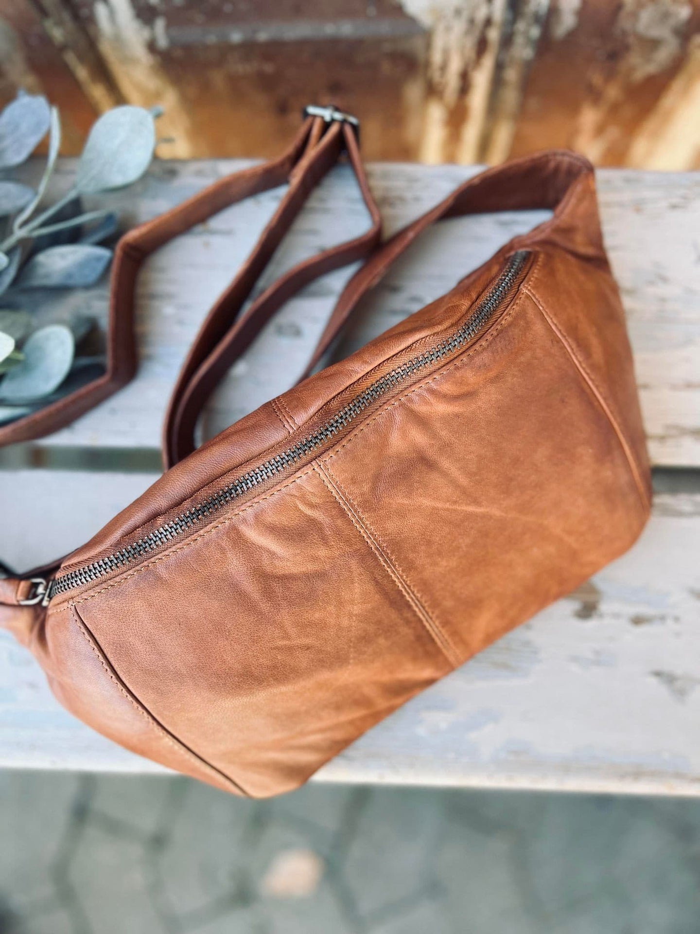 Bumbag JUNE - BIG Cognac - VIAMAJA.DK