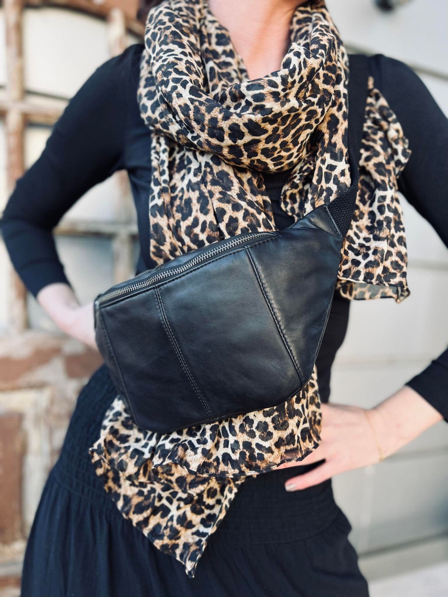 Bumbag JUNE black m. gunmetal - VIAMAJA.DK