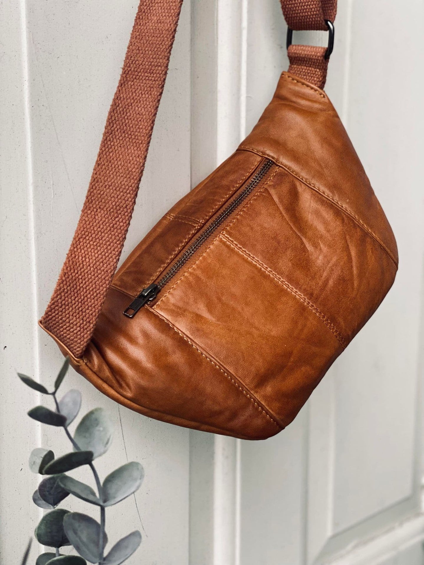 Bumbag JUNE - Cognac - VIAMAJA.DK