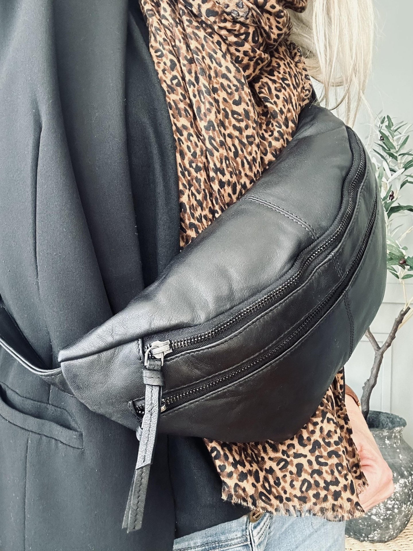 Bumbag LOCK - Black - VIAMAJA.DK