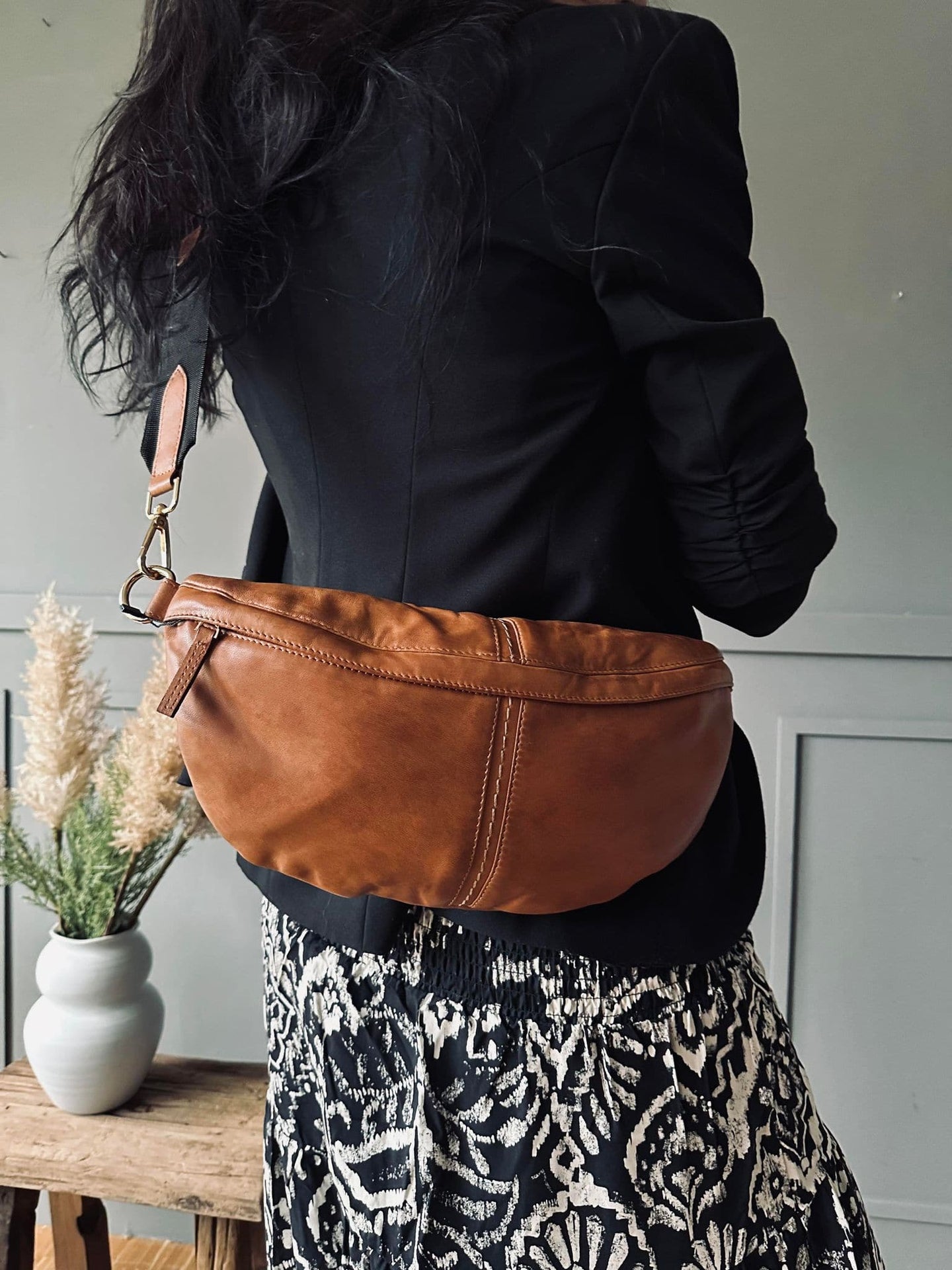 Bumbag m. kontrast – XL Cognac - VIAMAJA.DK