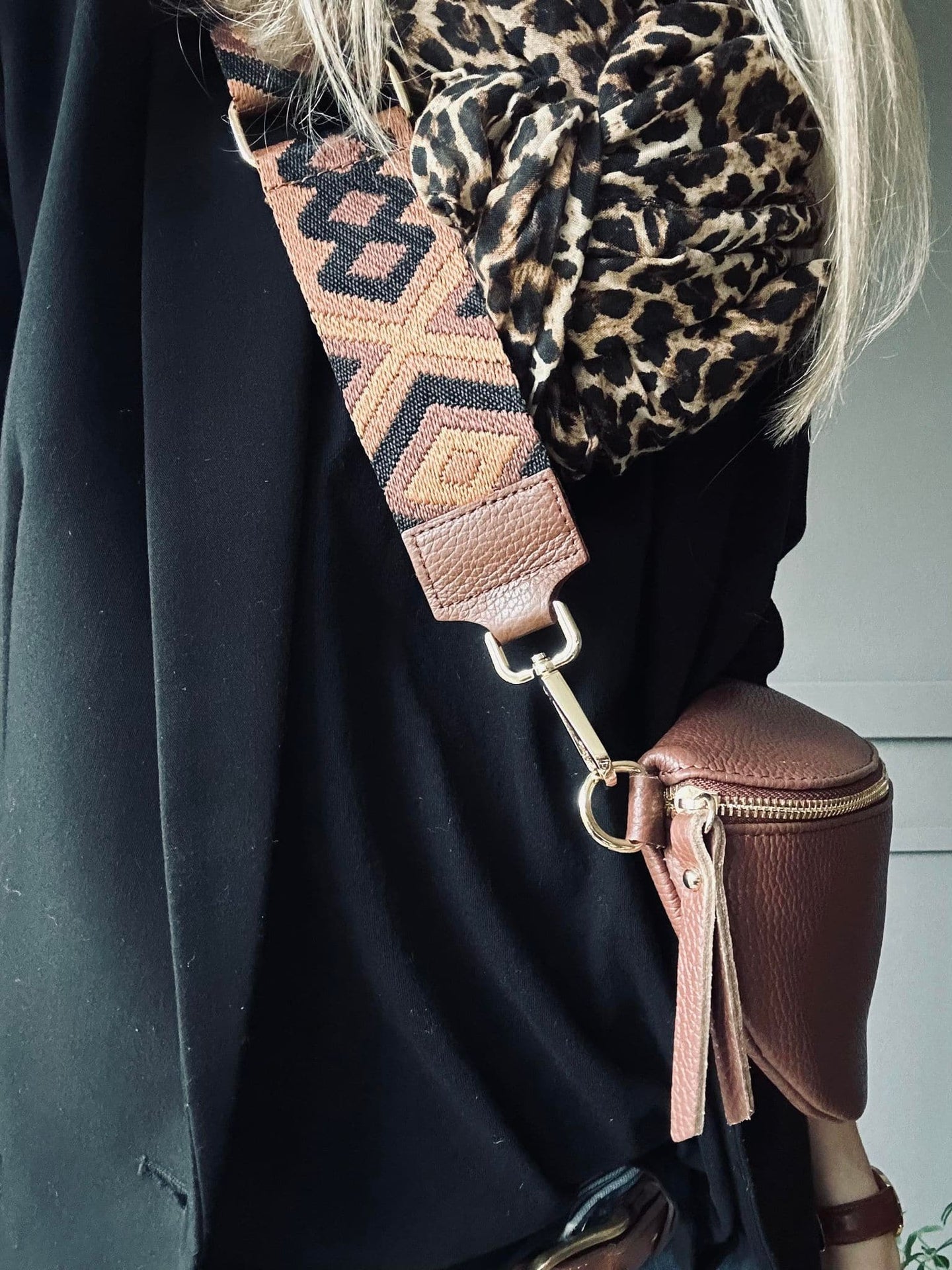 Bumbag med luxrem - Dark brown - VIAMAJA.DK