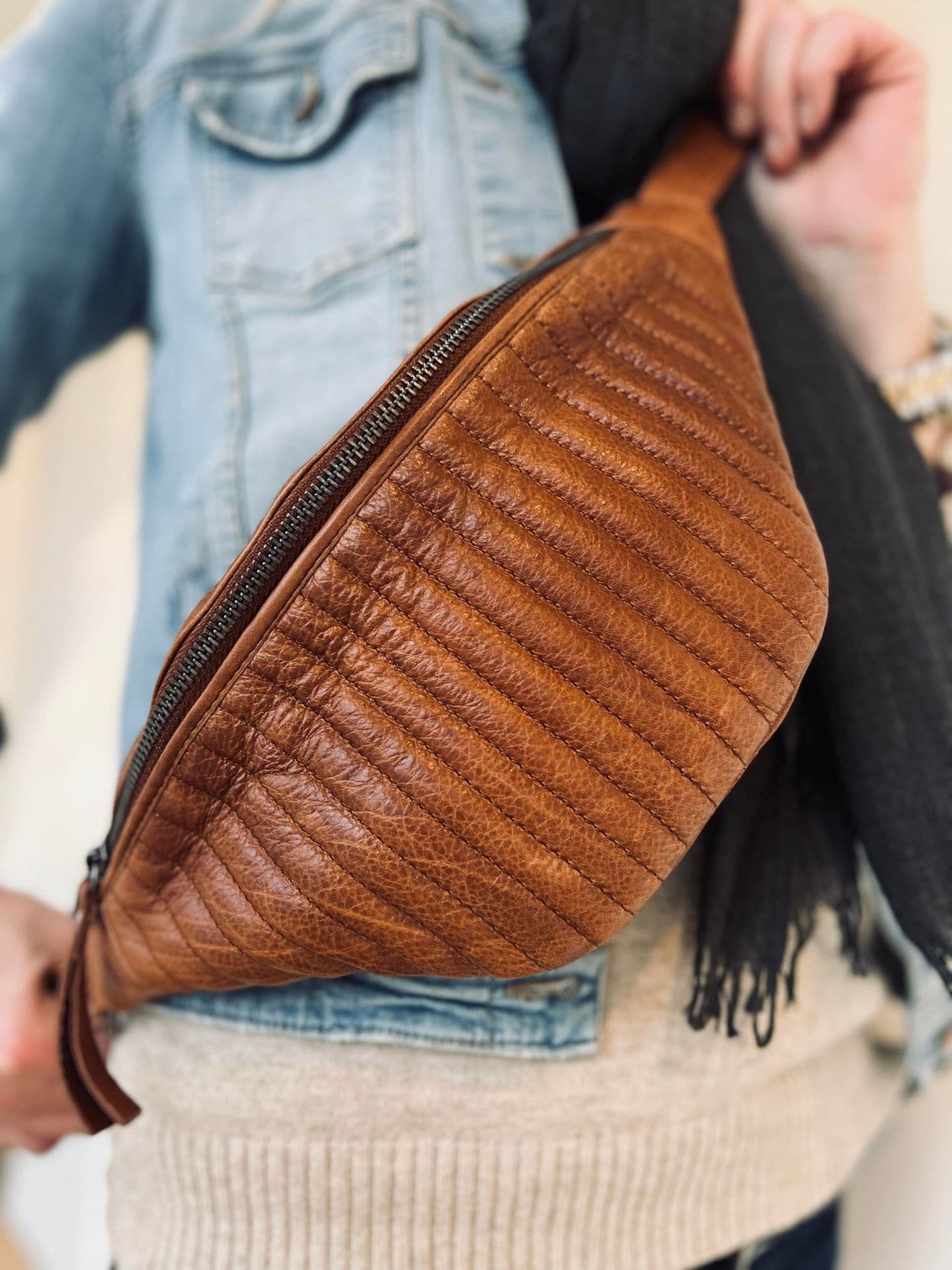 Bumbag QUILT Walnut - VIAMAJA.DK