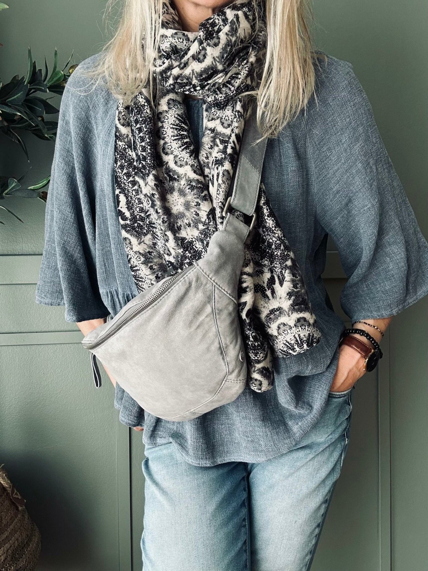 Bumbag silver grey leather - VIAMAJA.DK