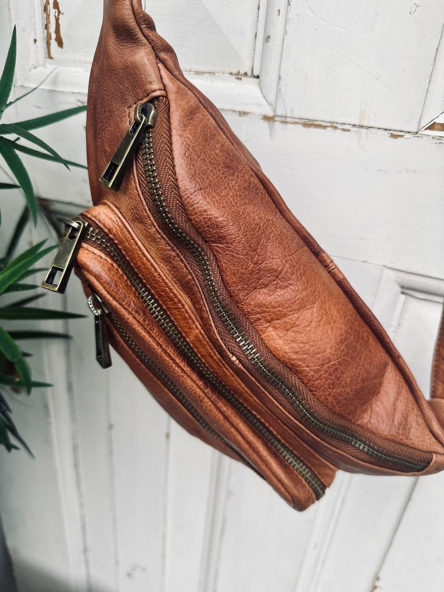 Bumbag SOLO - Walnut - VIAMAJA.DK
