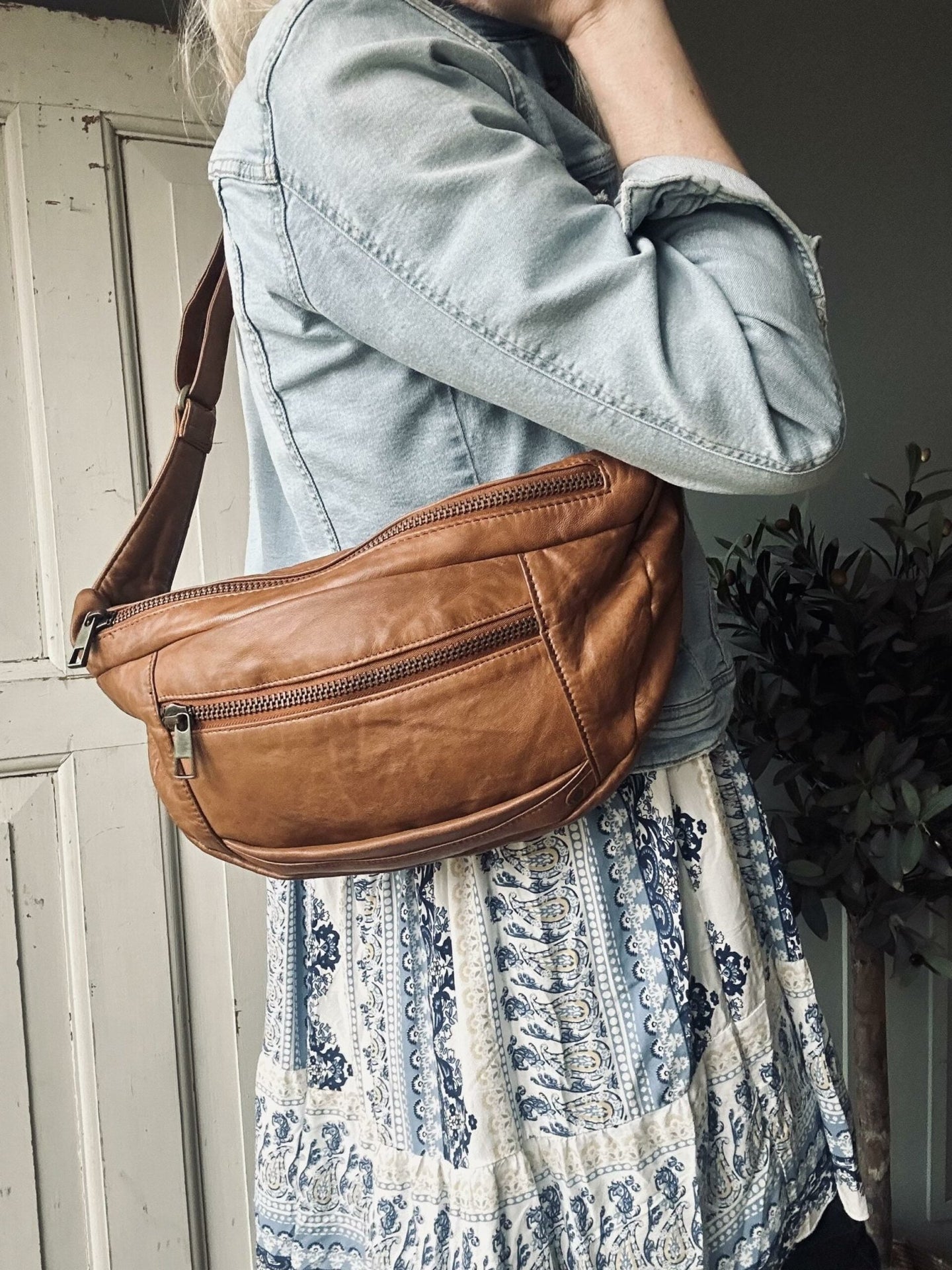 Bumbag XL MIRA – Cognac - VIAMAJA.DK