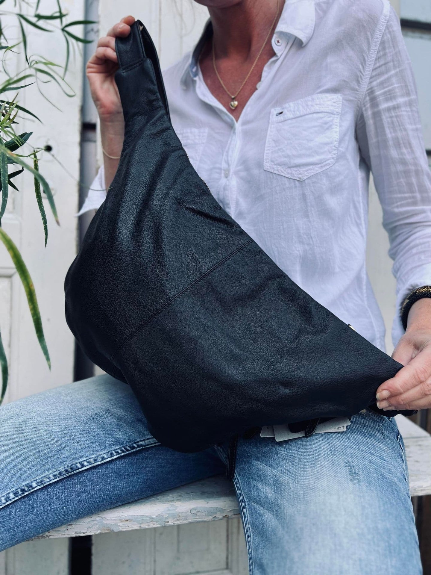 Bumbag XL Raw - Black / gold - VIAMAJA.DK