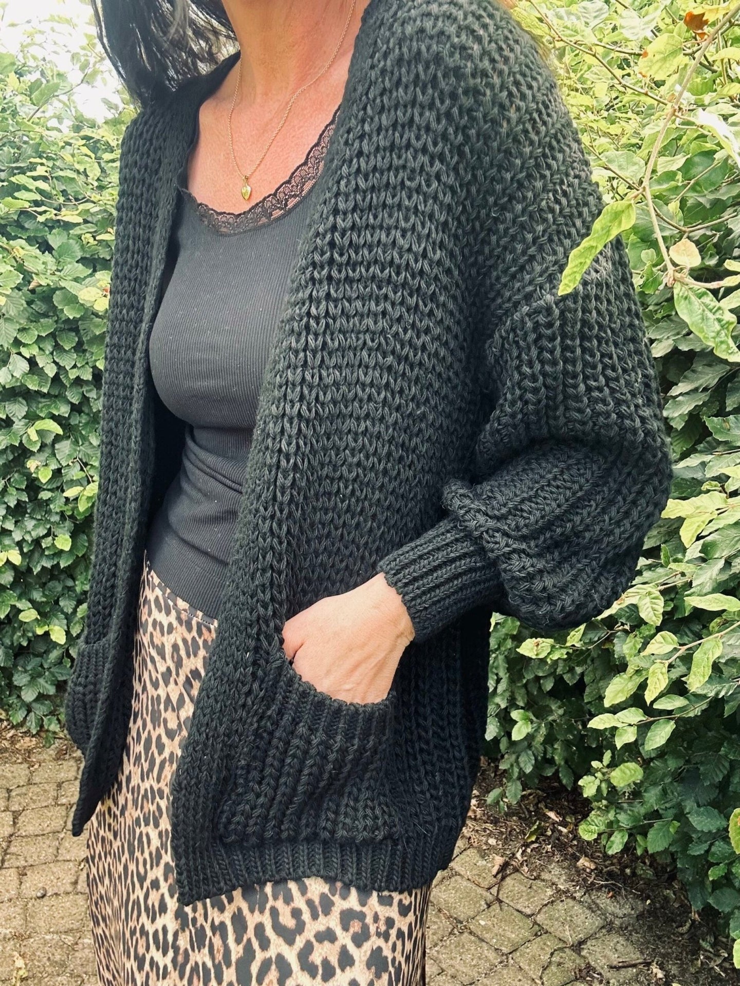 Cardigan Emma black - VIAMAJA.DK