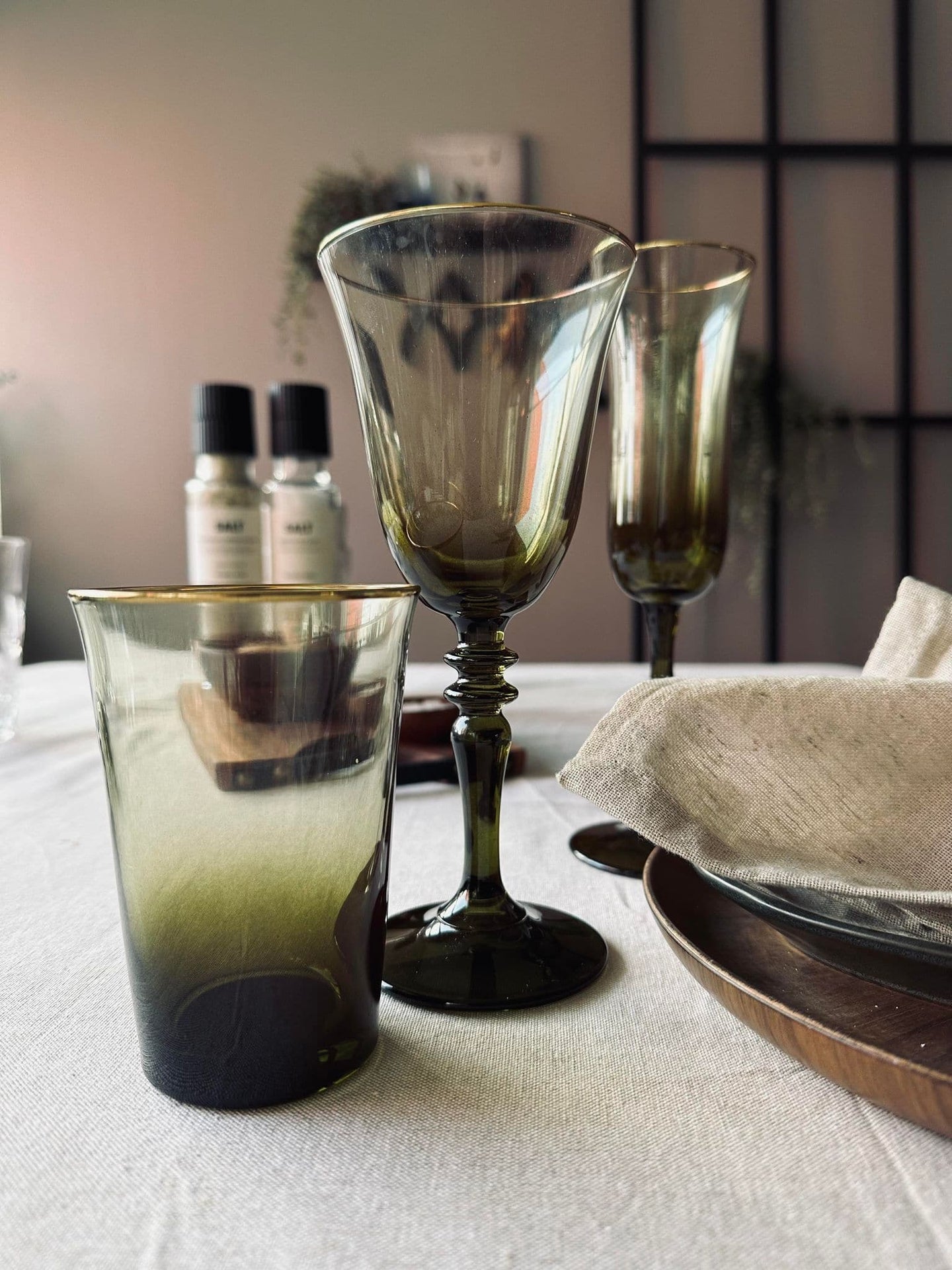 Champagneglas - Grøn med guldkant - VIAMAJA.DK