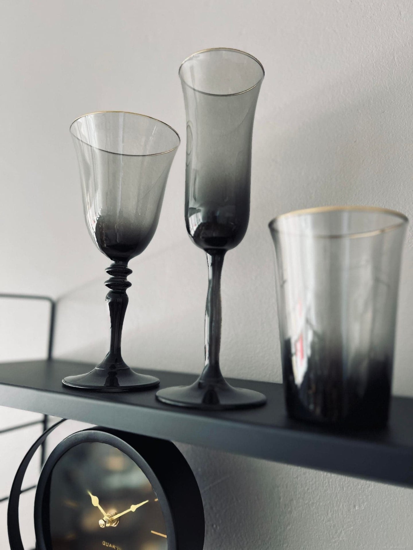 Champagneglas - Røgfarvet med guldkant - VIAMAJA.DK