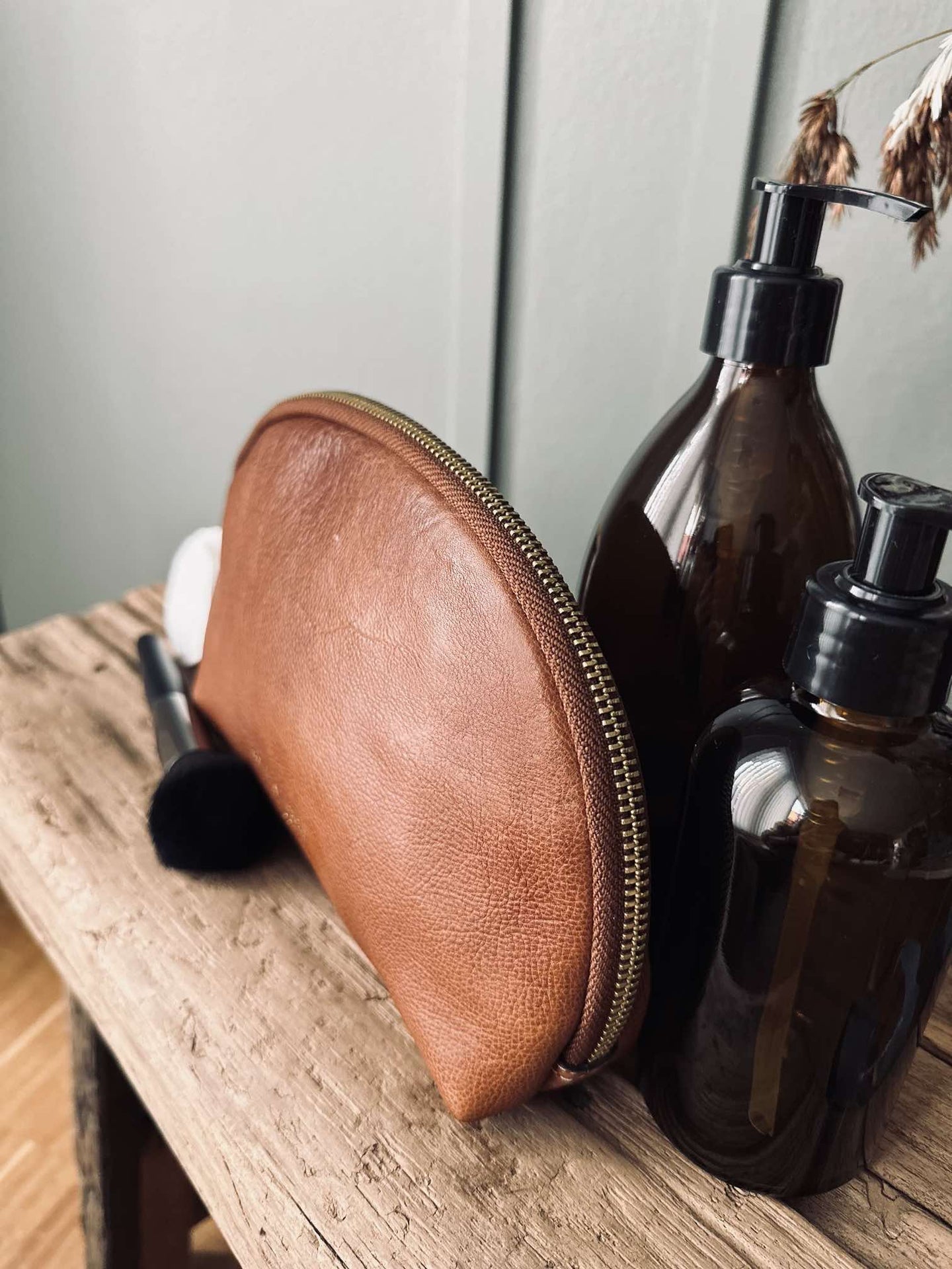 Clutch Aria – Walnut - VIAMAJA.DK