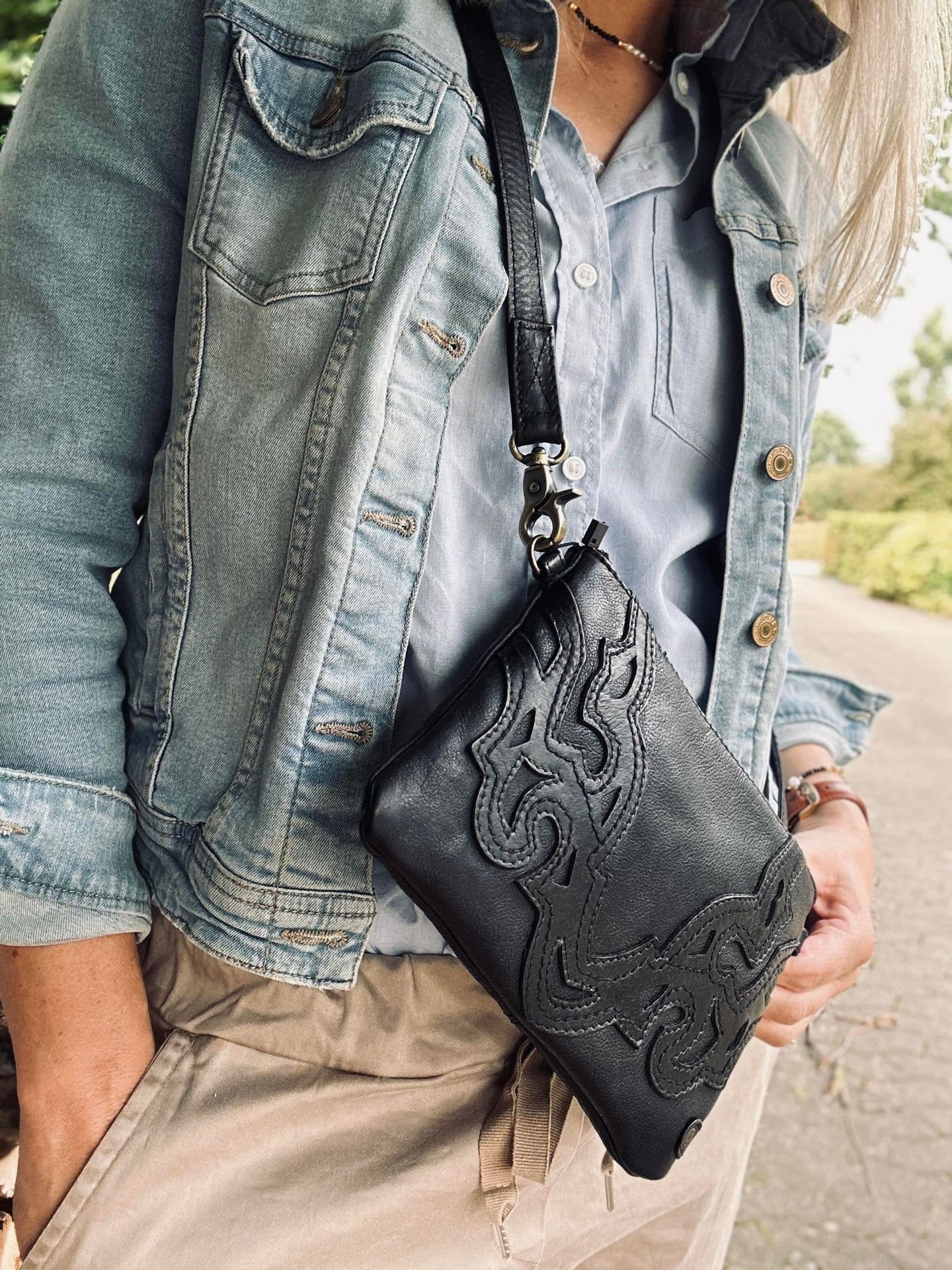 Clutch CARGO Black - VIAMAJA.DK
