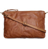 Clutch i tvättat skinn – cognac
