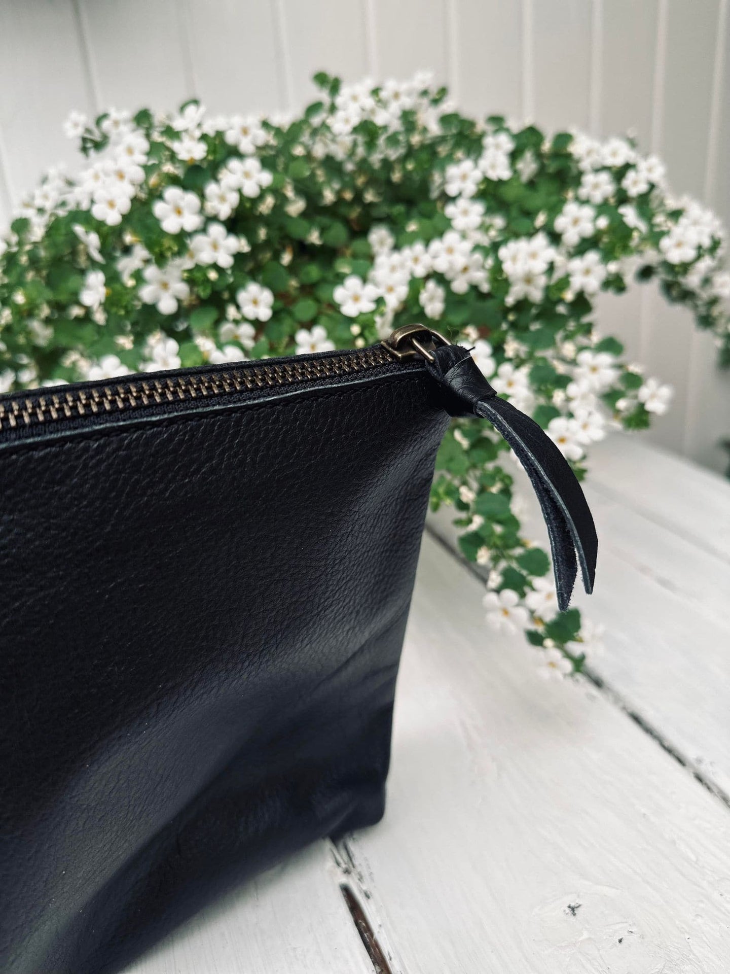Clutch MIOMIO – Sort skind - VIAMAJA.DK