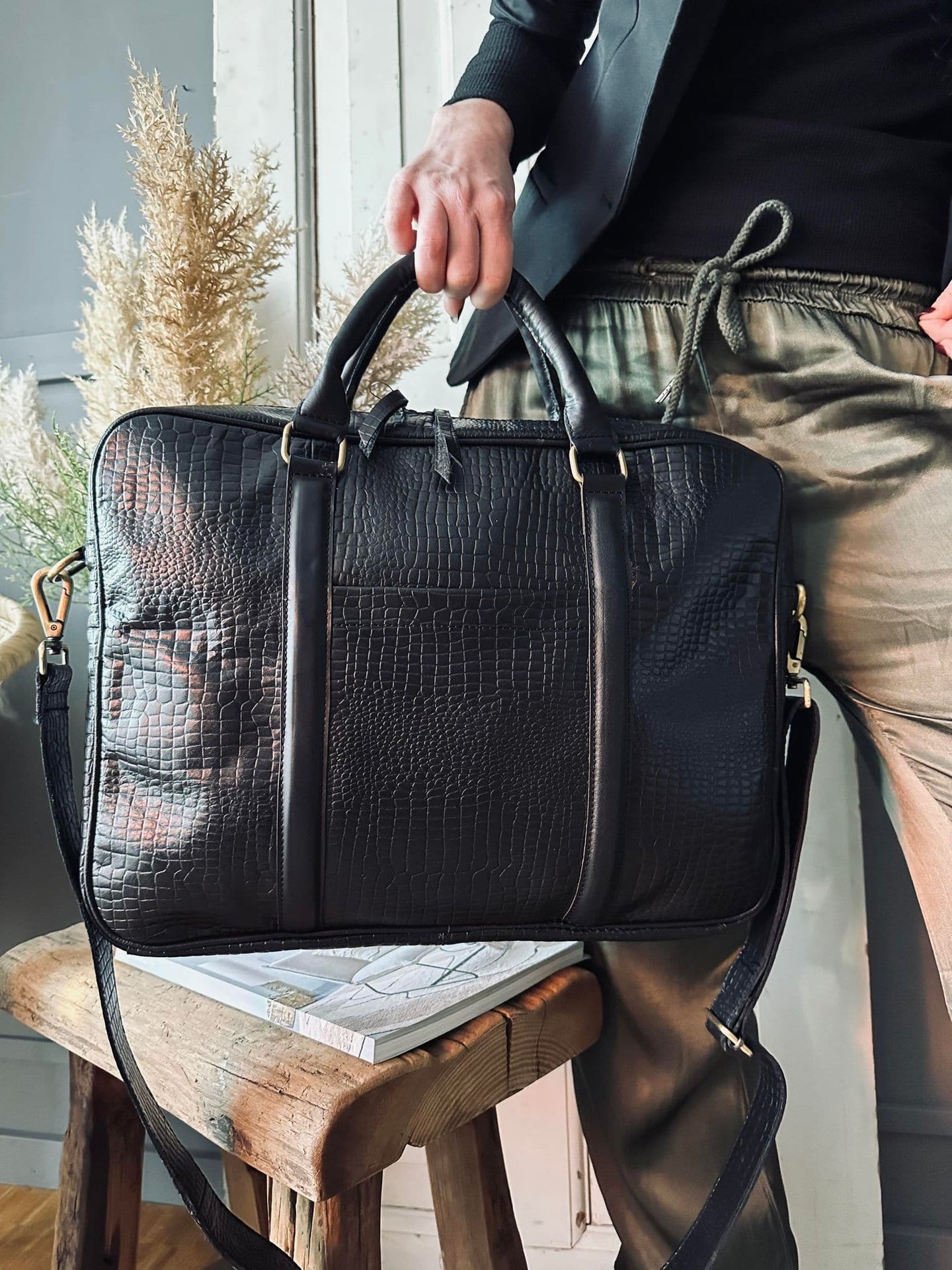 Computertake Croco Black leather - VIAMAJA.DK