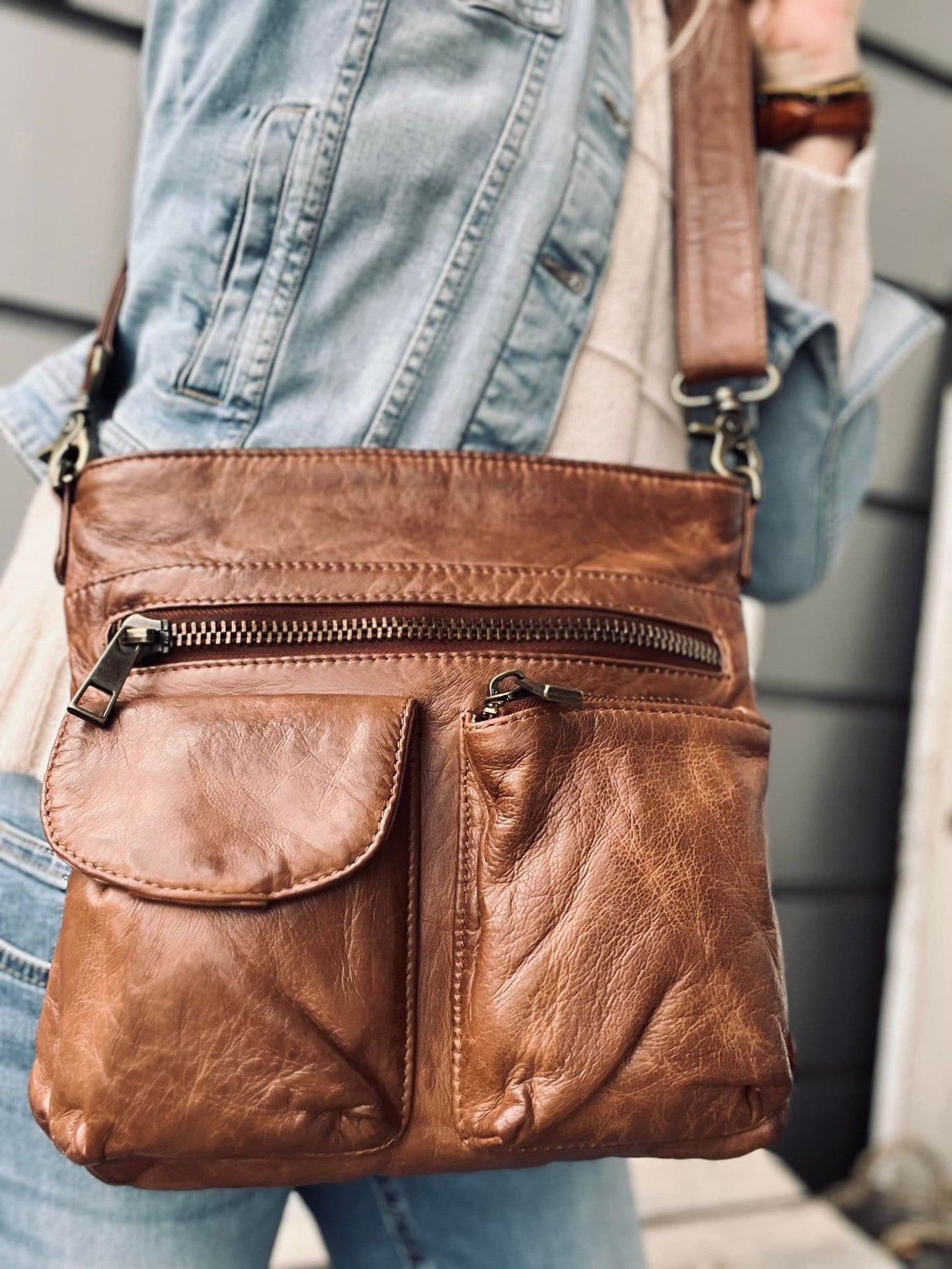Crossbody CHESTNUT - Ultra blød - VIAMAJA.DK