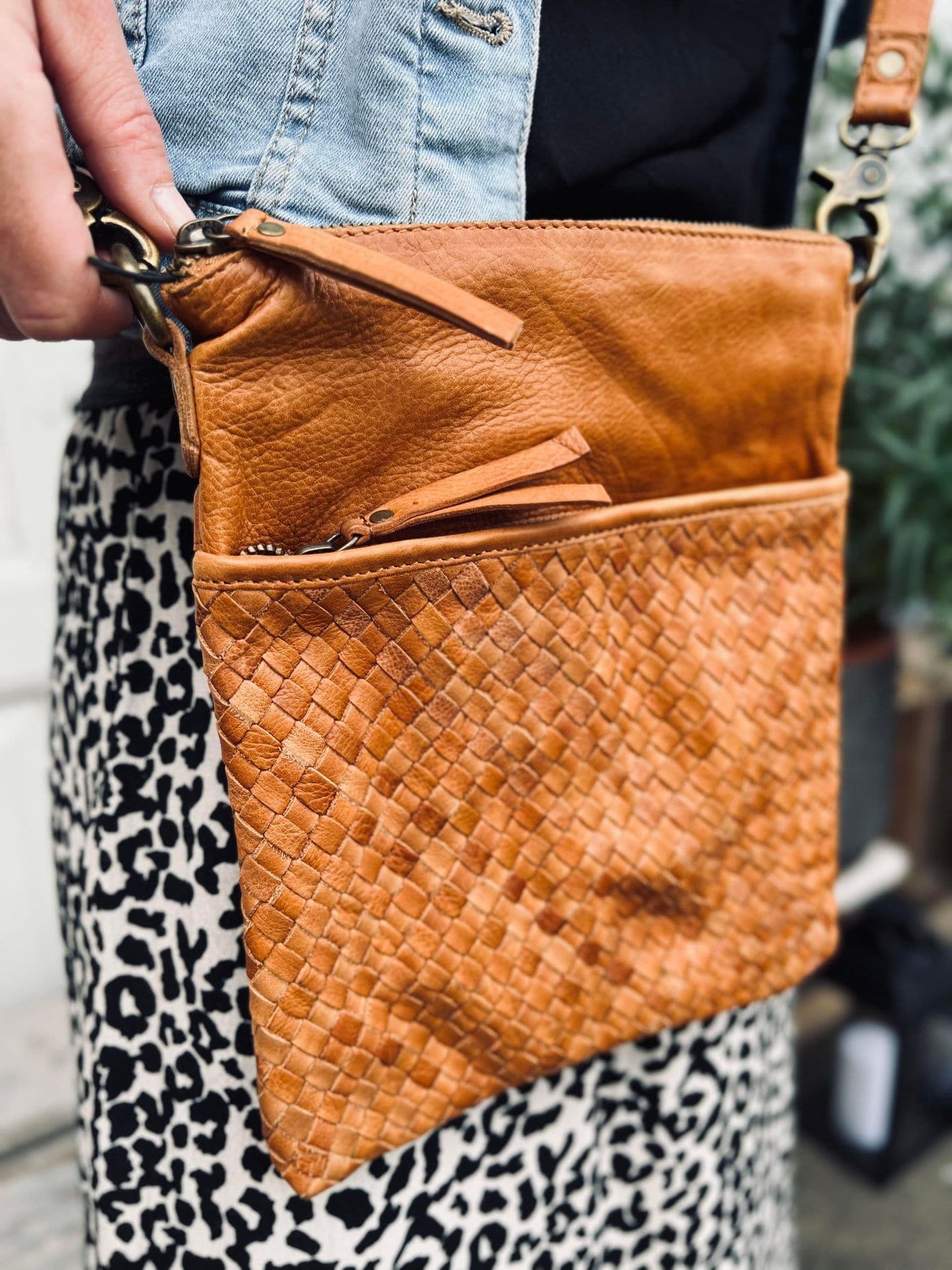 Crossbody - CHIC cognac - VIAMAJA.DK