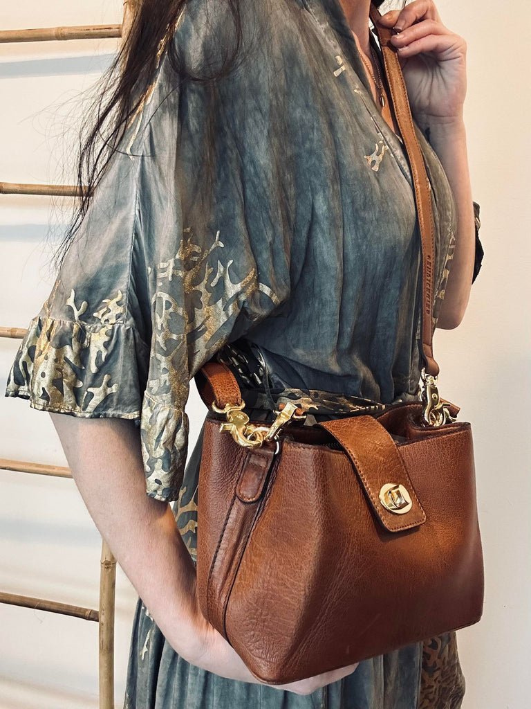 Crossbody Lux walnut Mini - VIAMAJA