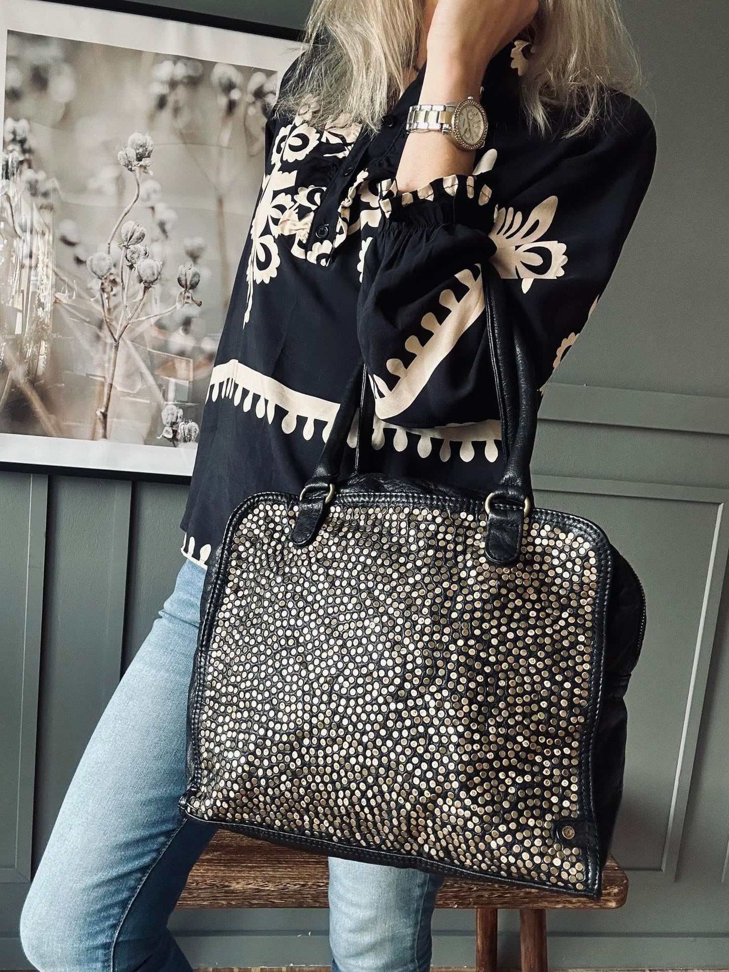 Crossbody med nitter - Kalveskind - VIAMAJA.DK