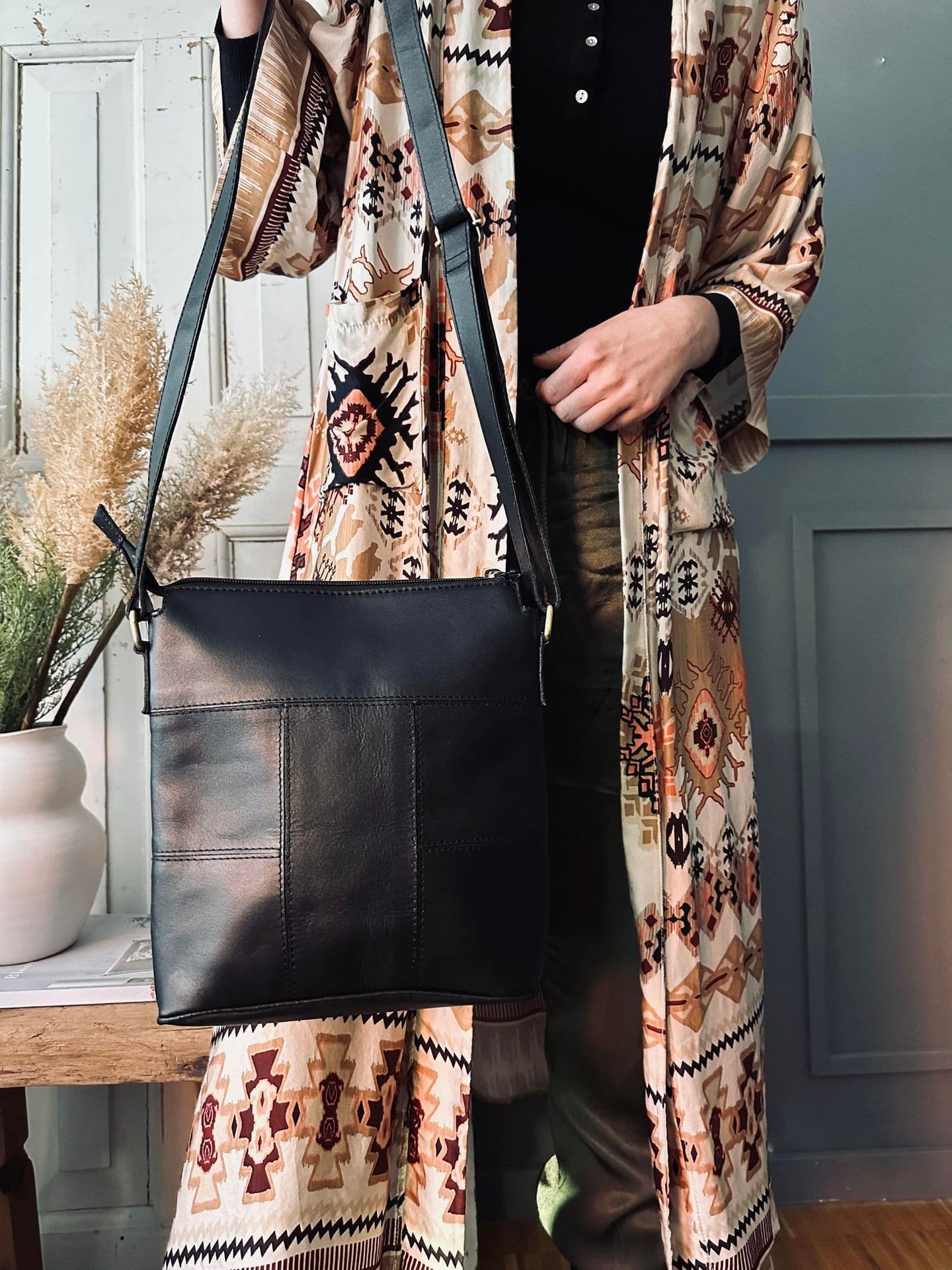 Crossbody Nina - Black - VIAMAJA.DK