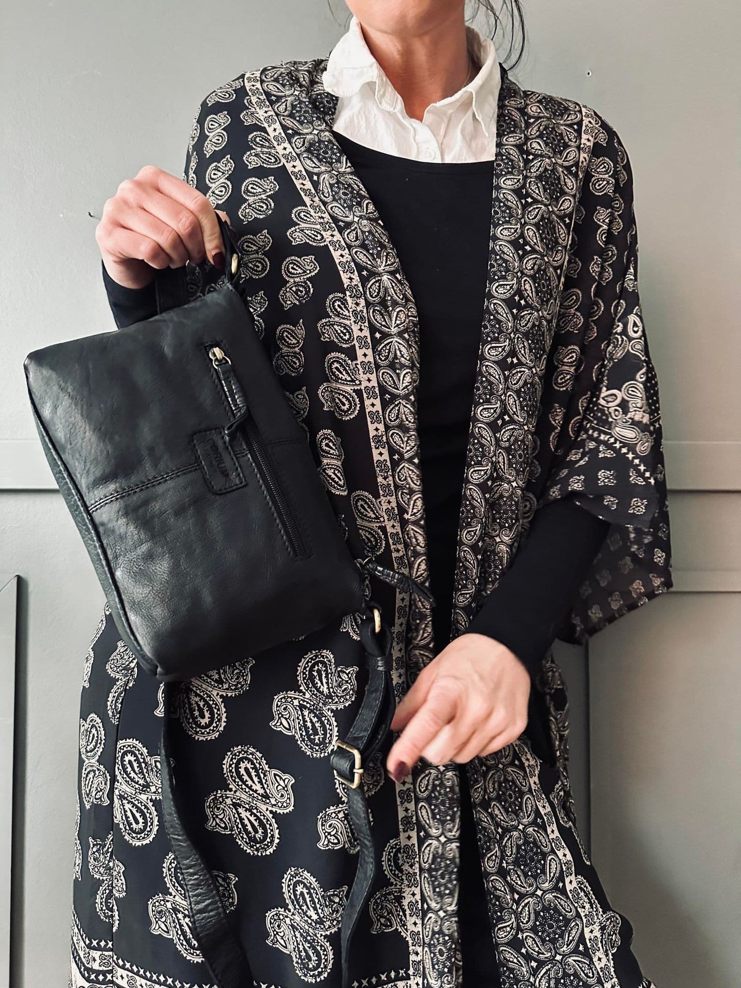 Crossbody Raw Boheme Medium – Black - VIAMAJA.DK