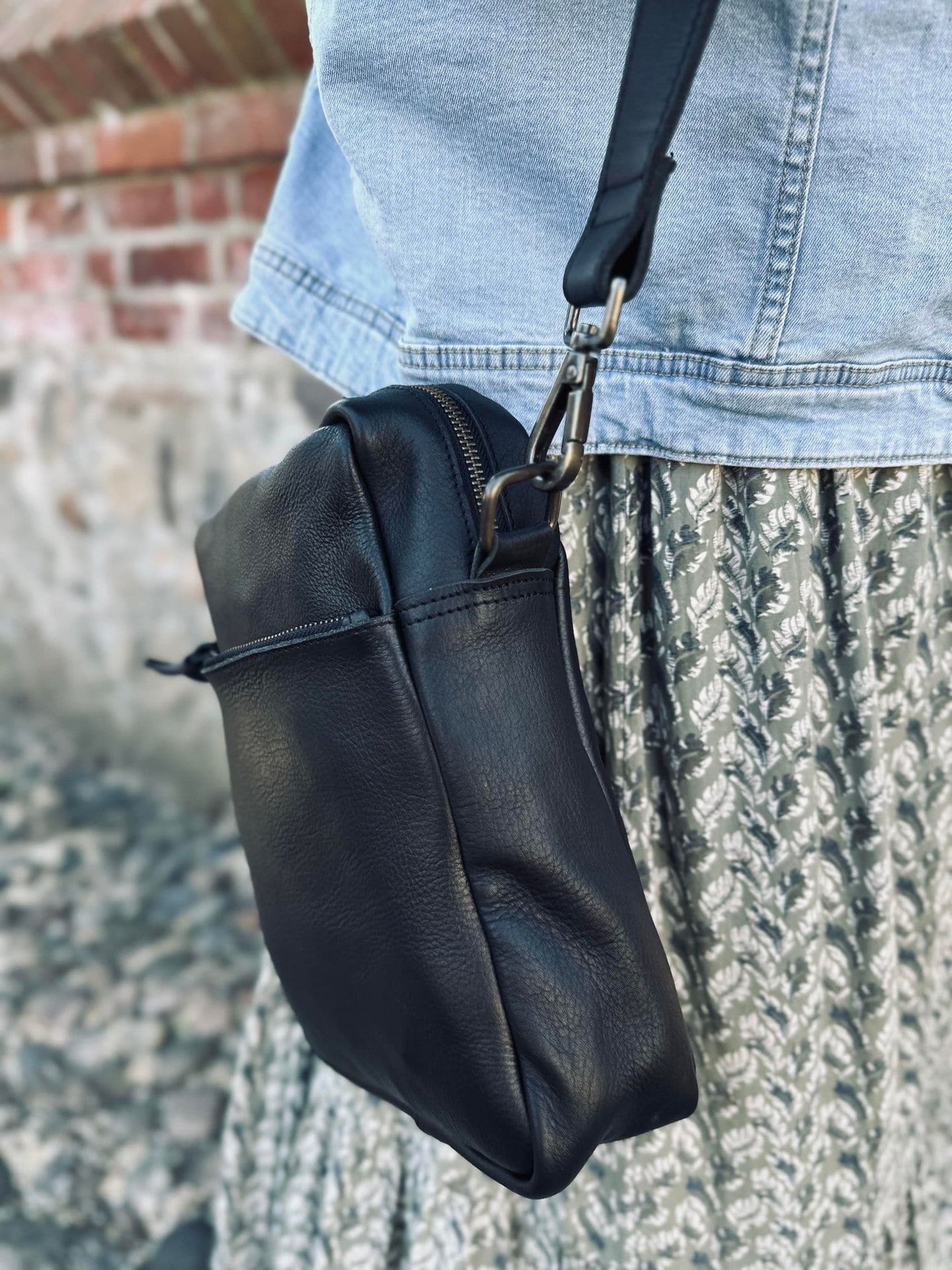 Crossover - BLACK LIMA - VIAMAJA.DK