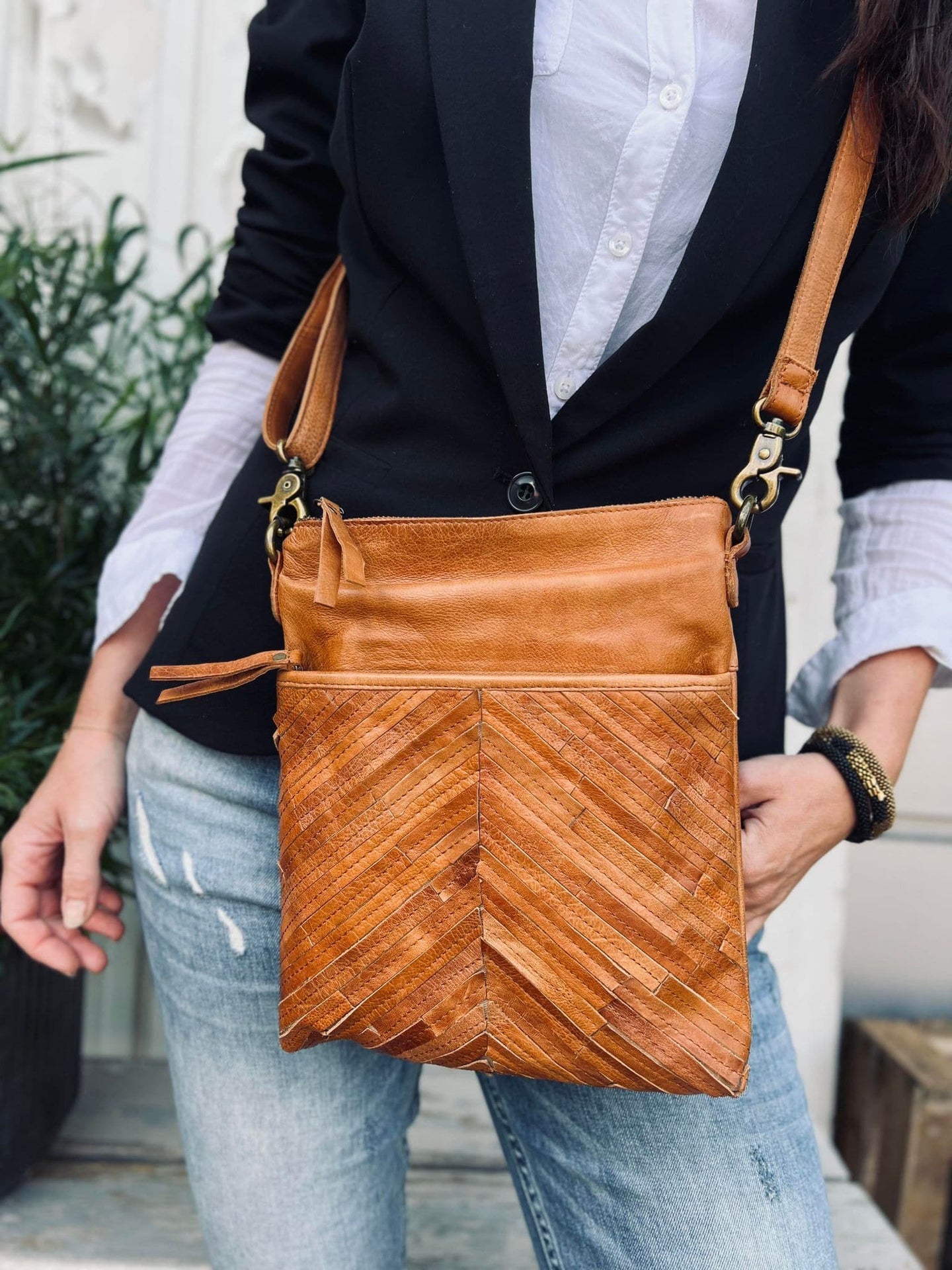 Crossover Cognac - Handmade leather - VIAMAJA.DK