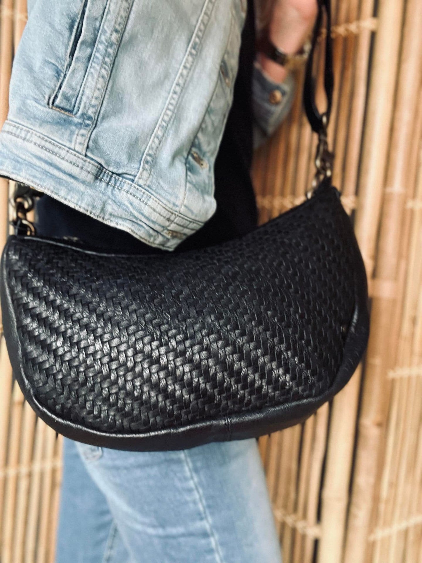 Crossover / skuldertaske XENIA - Black flet - VIAMAJA.DK