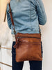 Crossoverväska FELLO Walnut