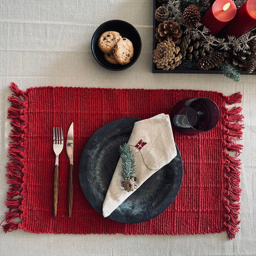 Dækkeserviet Antik rød - Recycling Cotton - VIAMAJA.DK