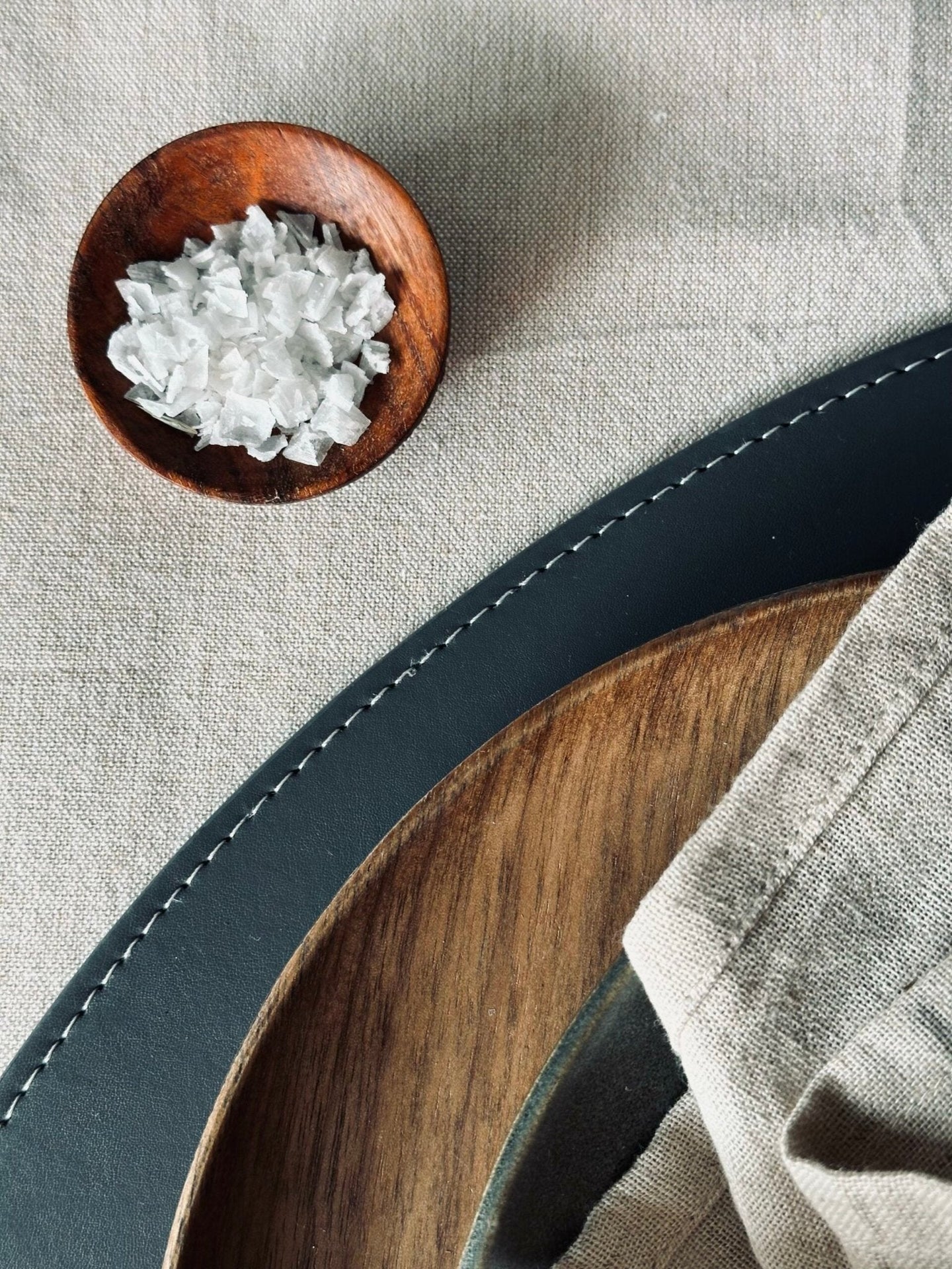 Dækkeserviet – Grå - VIAMAJA.DK