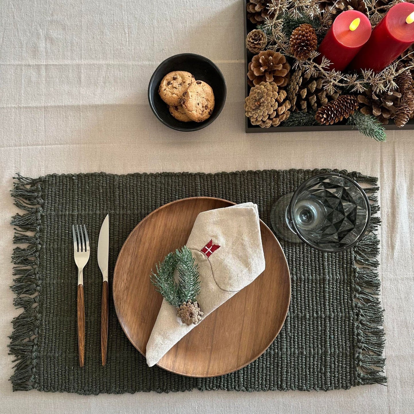 Dækkeserviet Oliven - Recycling Cotton - VIAMAJA.DK