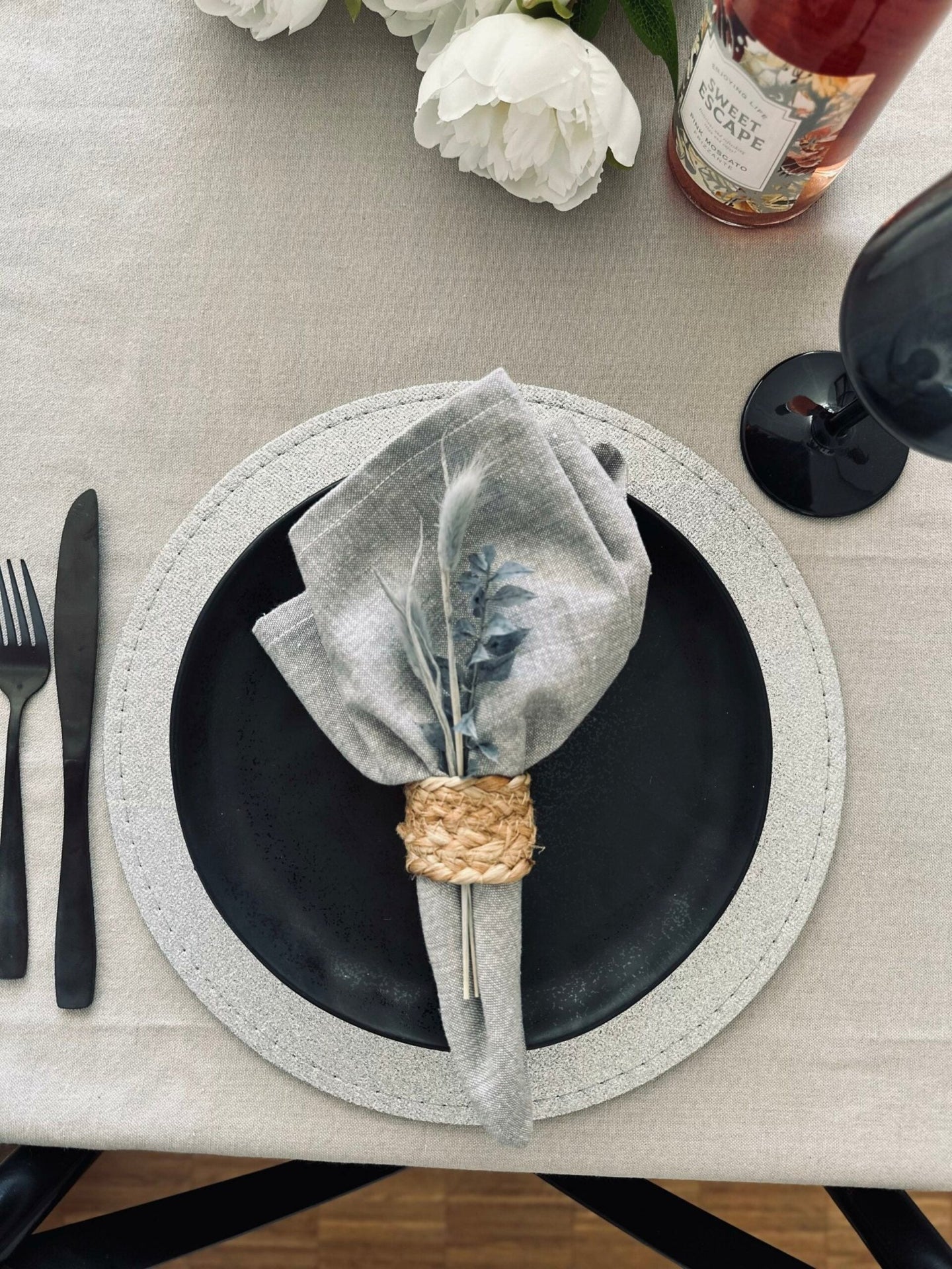 Dækkeserviet – Sølv glimmer - VIAMAJA.DK