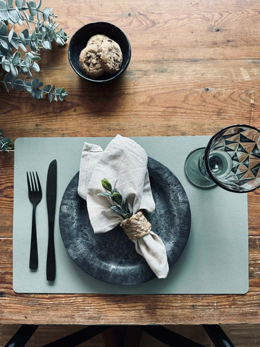 Dækkeserviet – Vendbar mint / flaskegrøn - VIAMAJA.DK