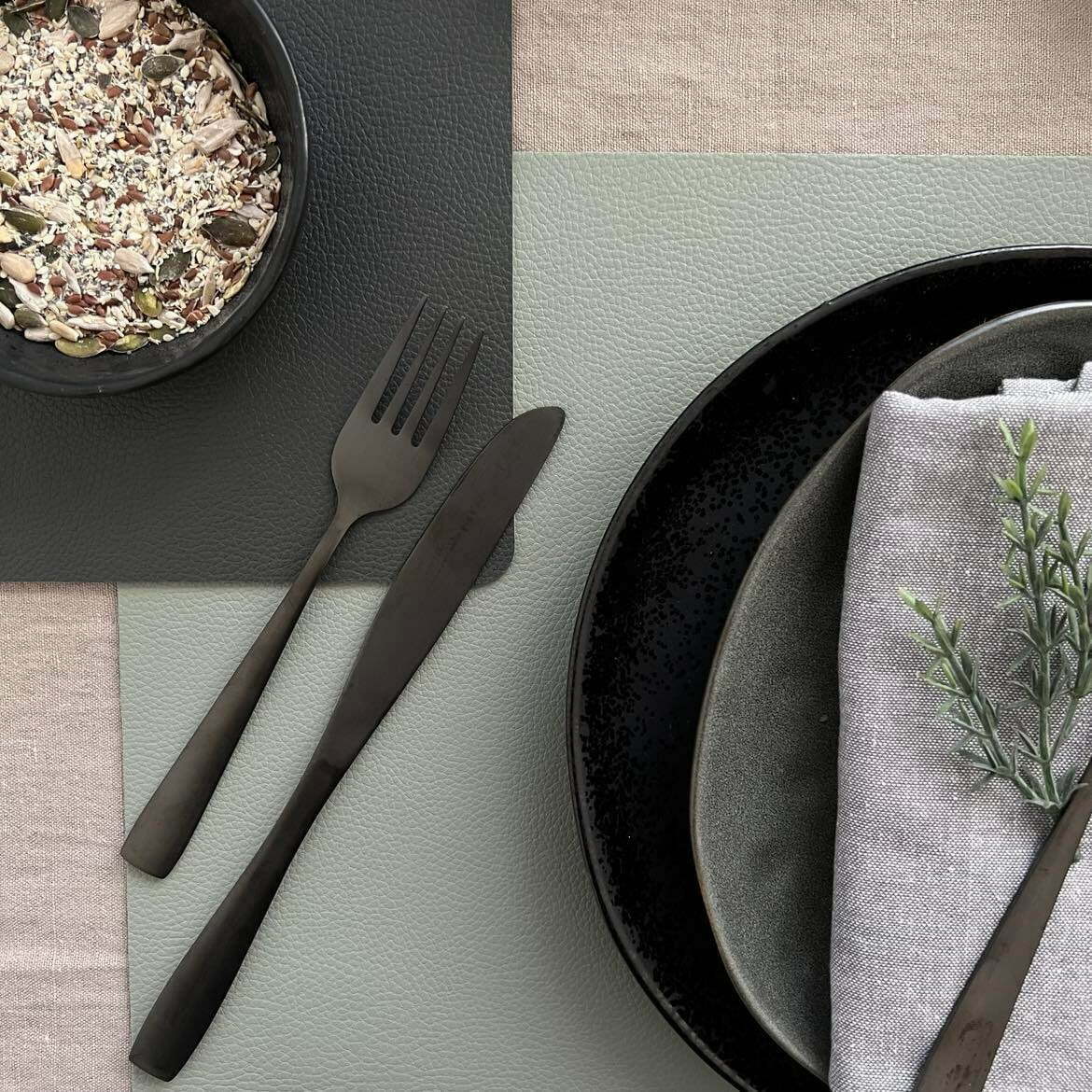 Dækkeserviet - Vendbar Mint / Koks - VIAMAJA.DK