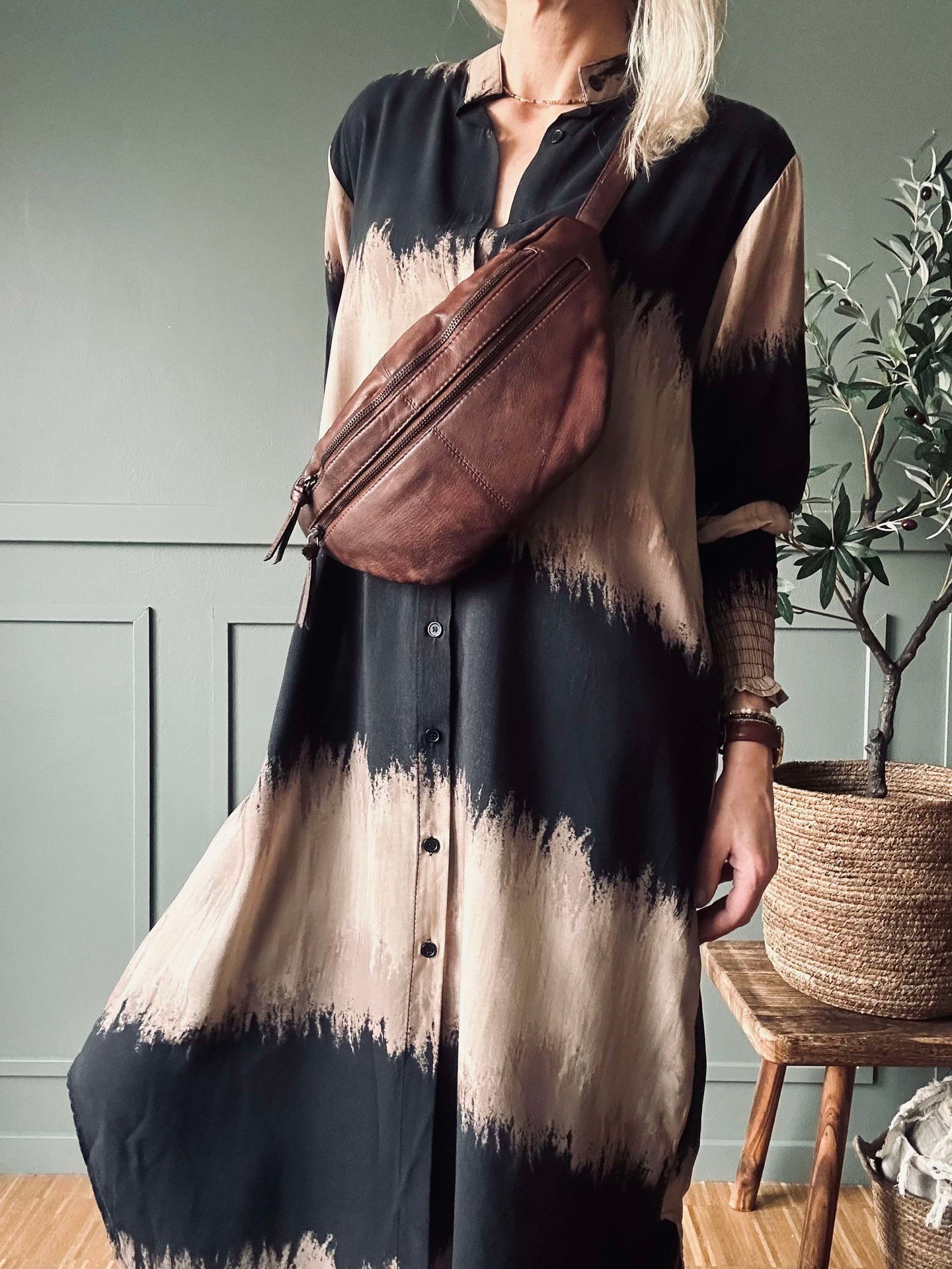 Klänning Merle Dark Camel