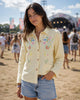 Jacka med broderi - yellow