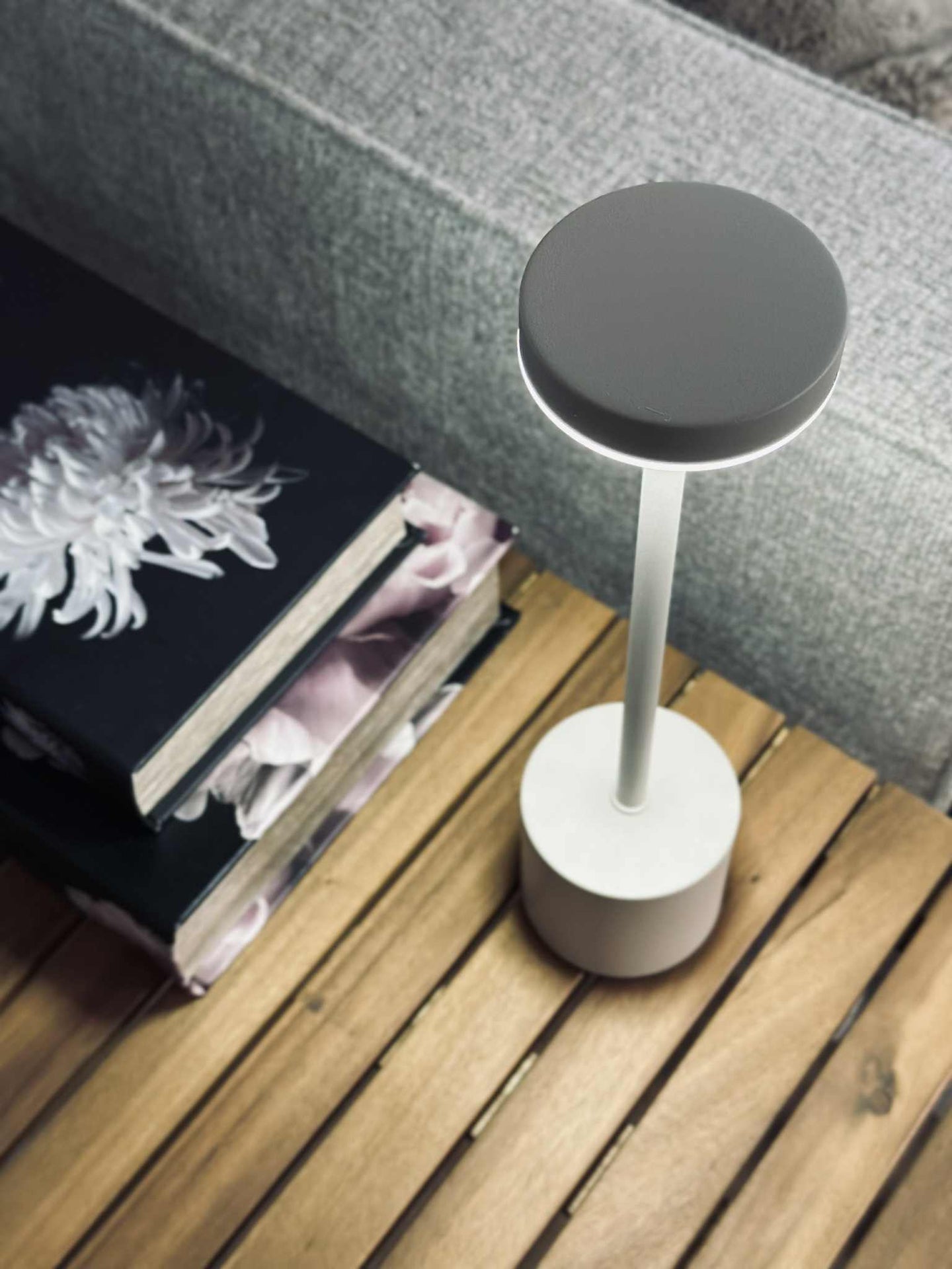 LED-bordslampa KELLY Creme - uppladdningsbar