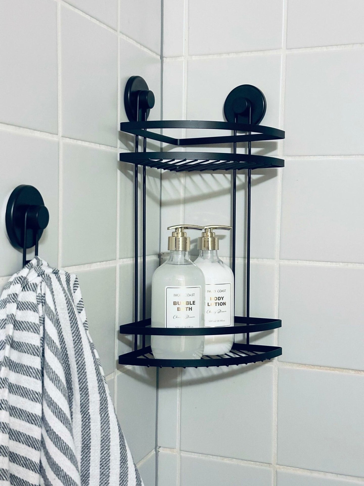 Dobbelt hylde til badeværelse – Sugekop - VIAMAJA.DK
