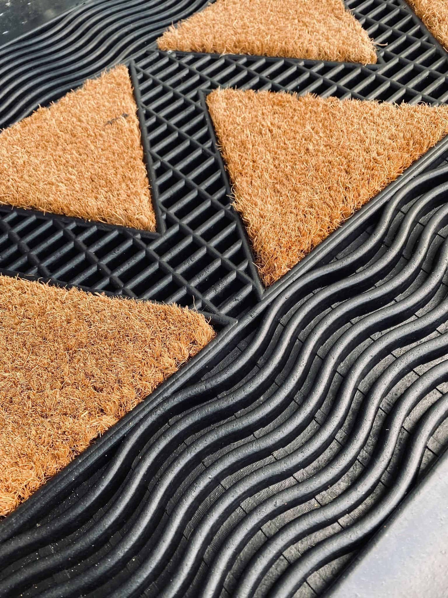 Dørmåtte - Gummi og kokos ZIG ZAG 45x75 - VIAMAJA.DK