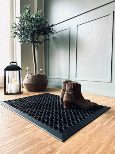 Dørmåtte m. Hul mønster 60×80 - VIAMAJA.DK