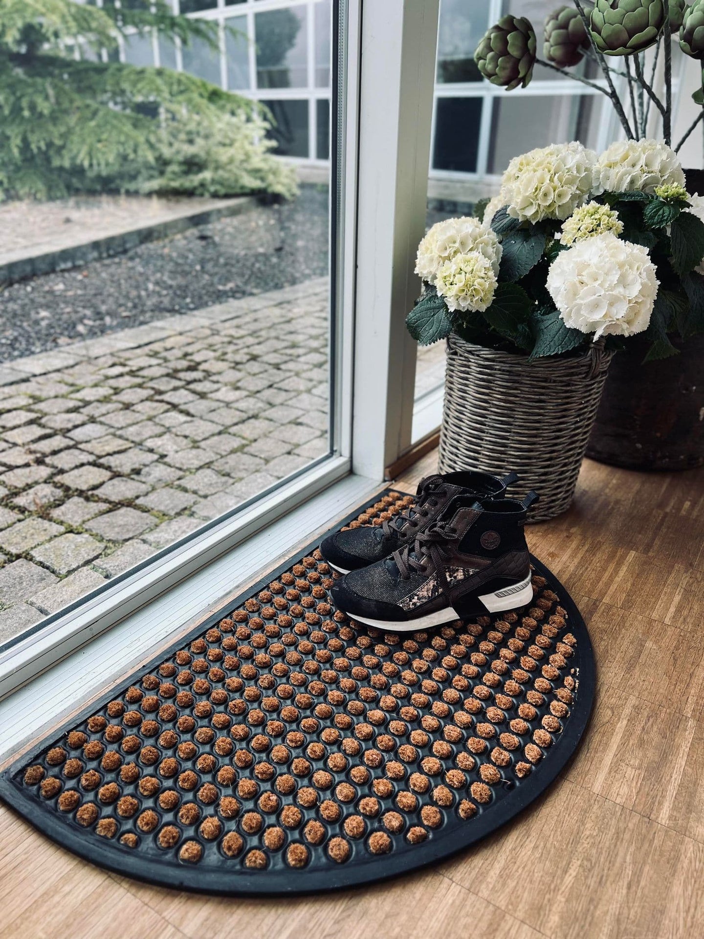 Dørmåtte - Natur DOTS halvmåne - VIAMAJA.DK