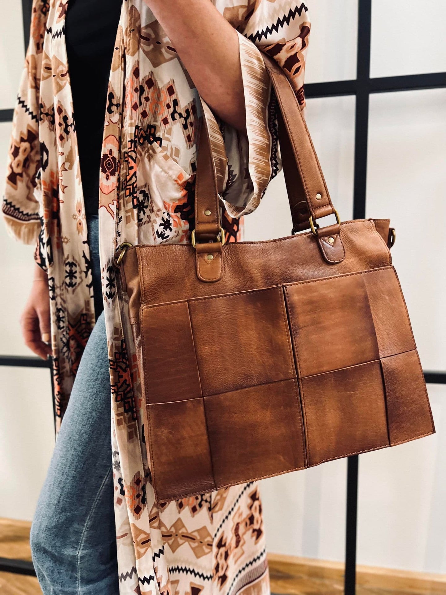 Elegant arbejdstaske / shopper - Walnut - VIAMAJA.DK